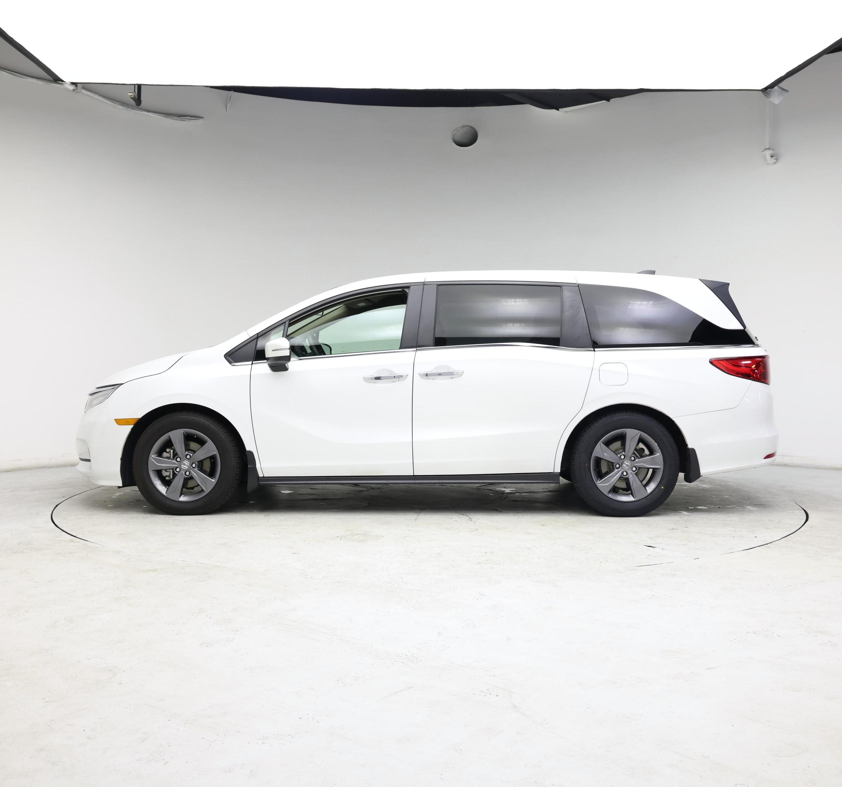 Thumbnail: 2021 Honda Odyssey - 3