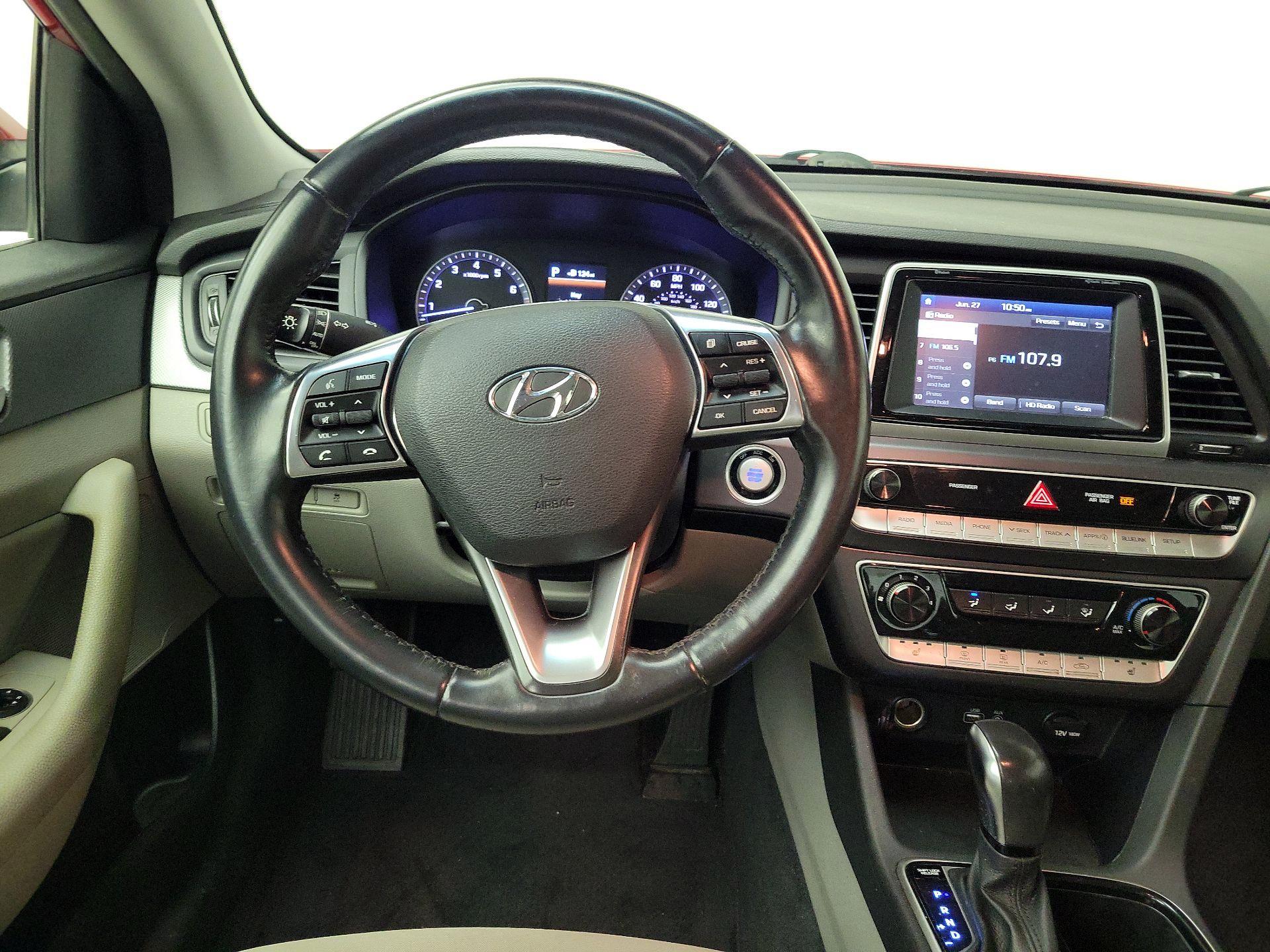 Thumbnail: 2018 Hyundai Sonata - 10