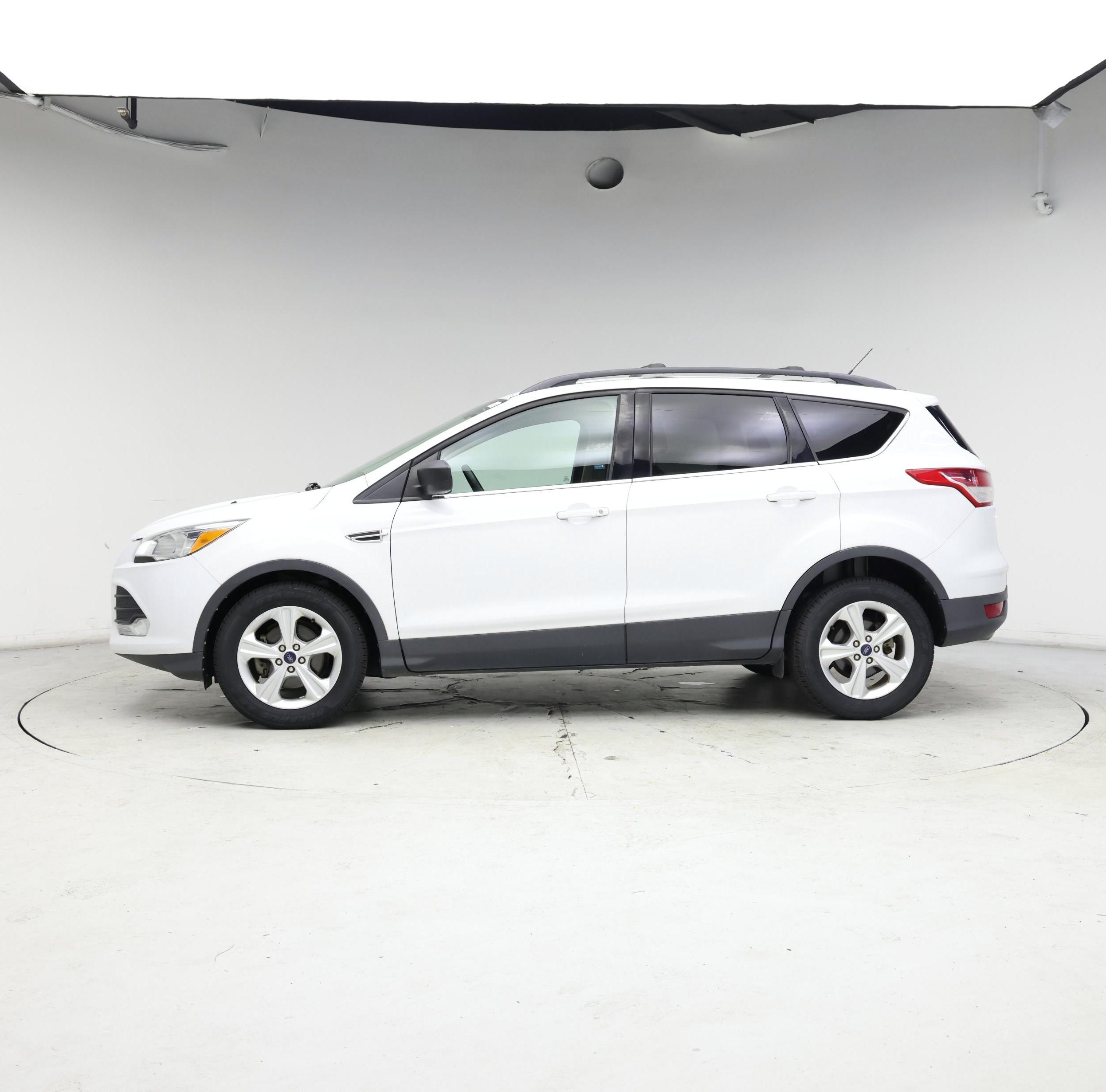 Thumbnail: 2015 Ford Escape - 3