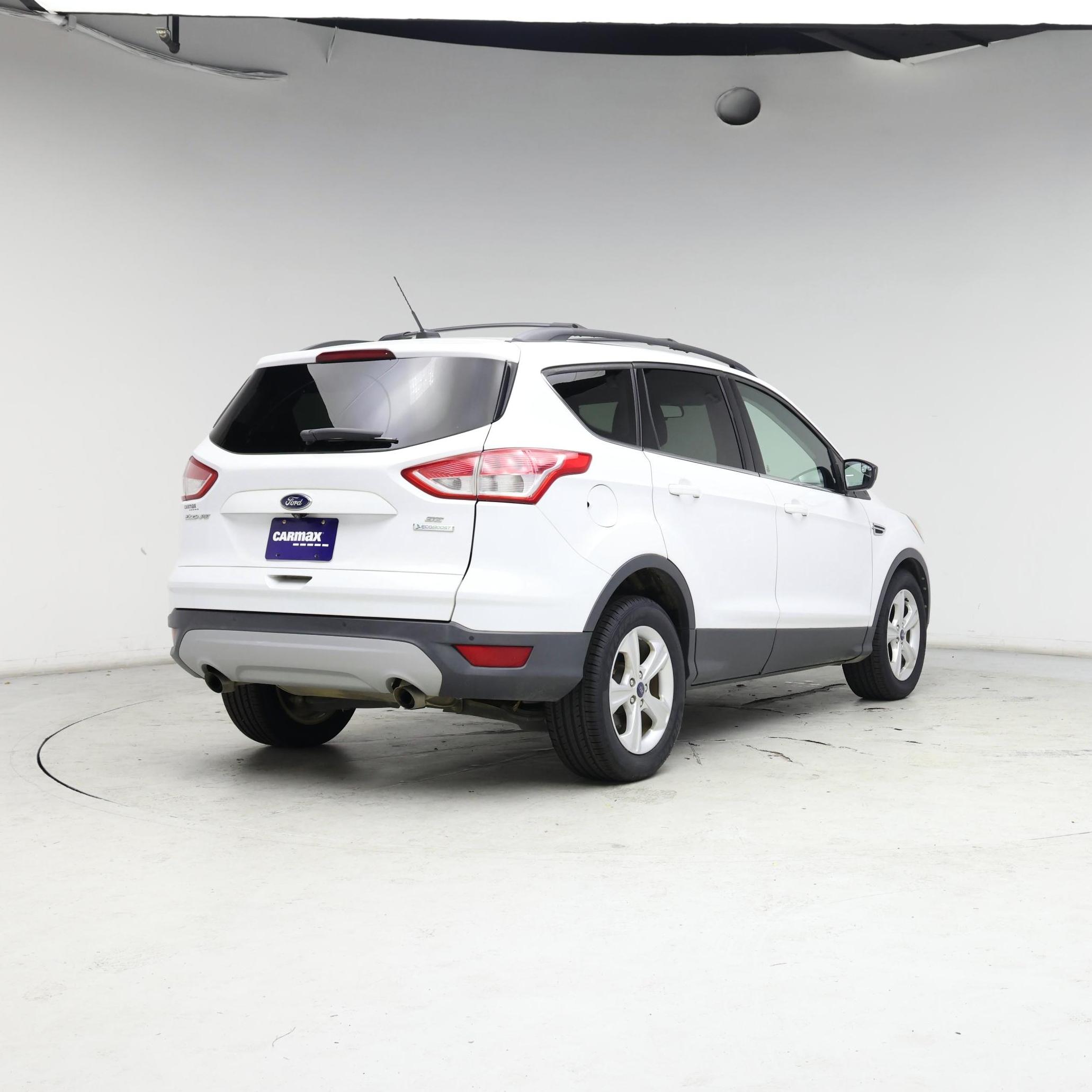 Thumbnail: 2015 Ford Escape - 8