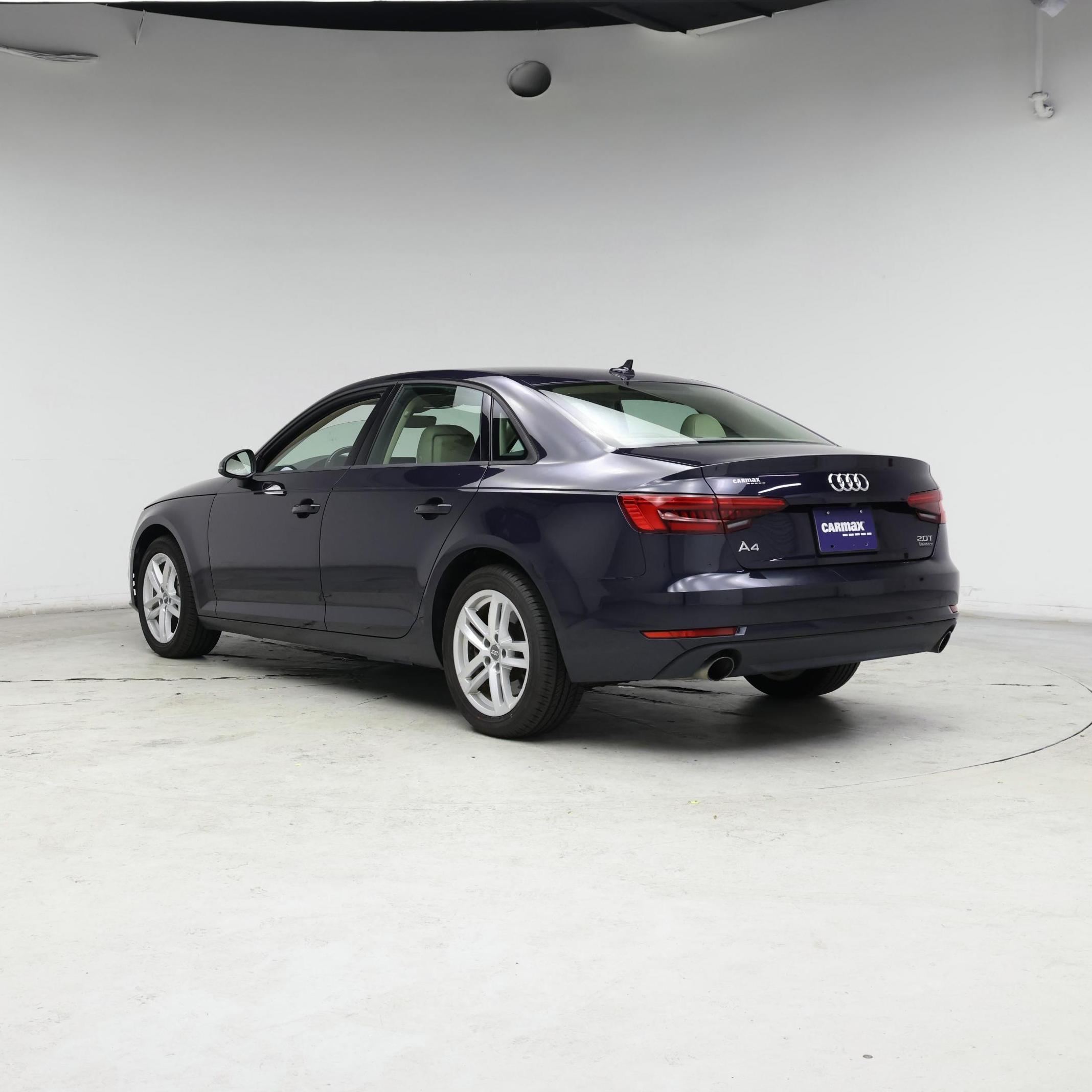 Thumbnail: 2017 Audi A4 - 2