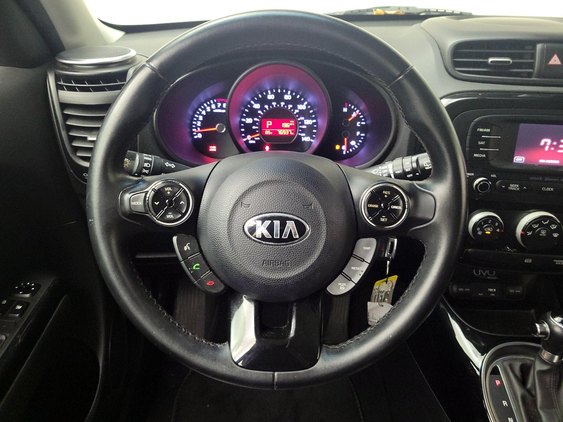 Thumbnail: 2016 Kia Soul - 10