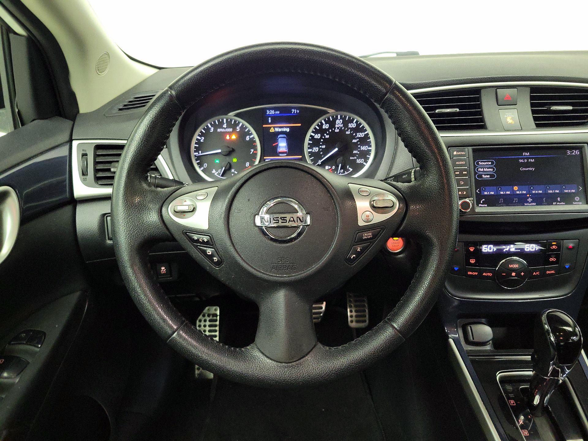 Thumbnail: 2019 Nissan Sentra - 10