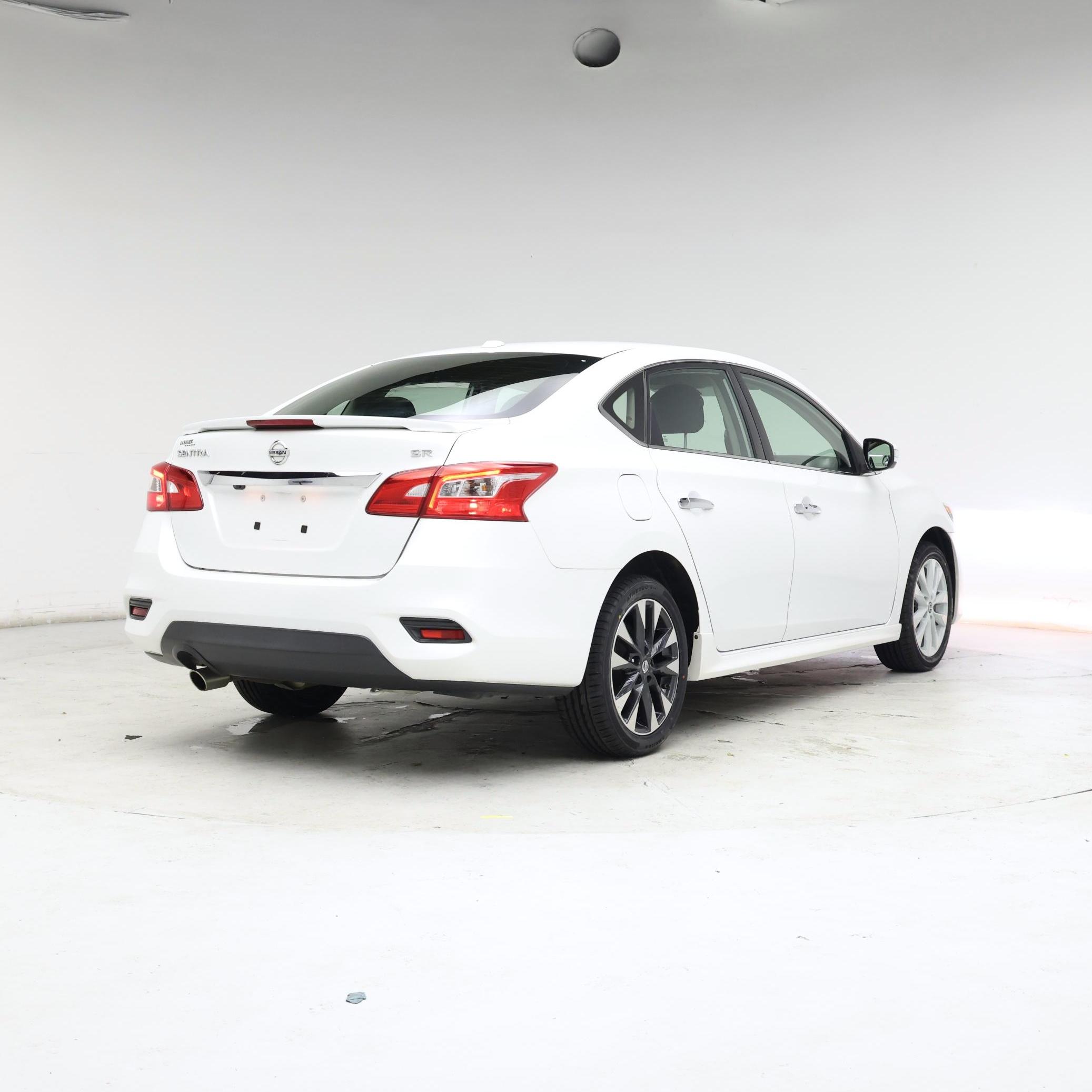 Thumbnail: 2019 Nissan Sentra - 8
