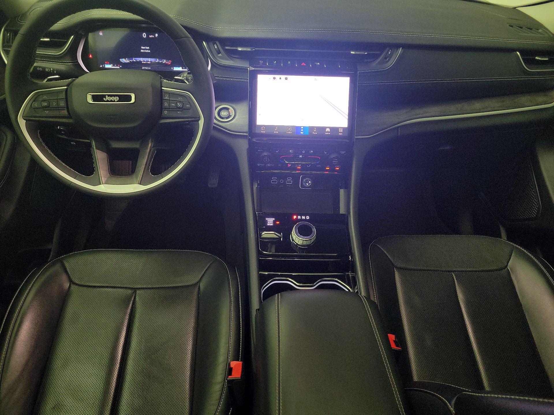 Thumbnail: 2023 Jeep Grand Cherokee - 9