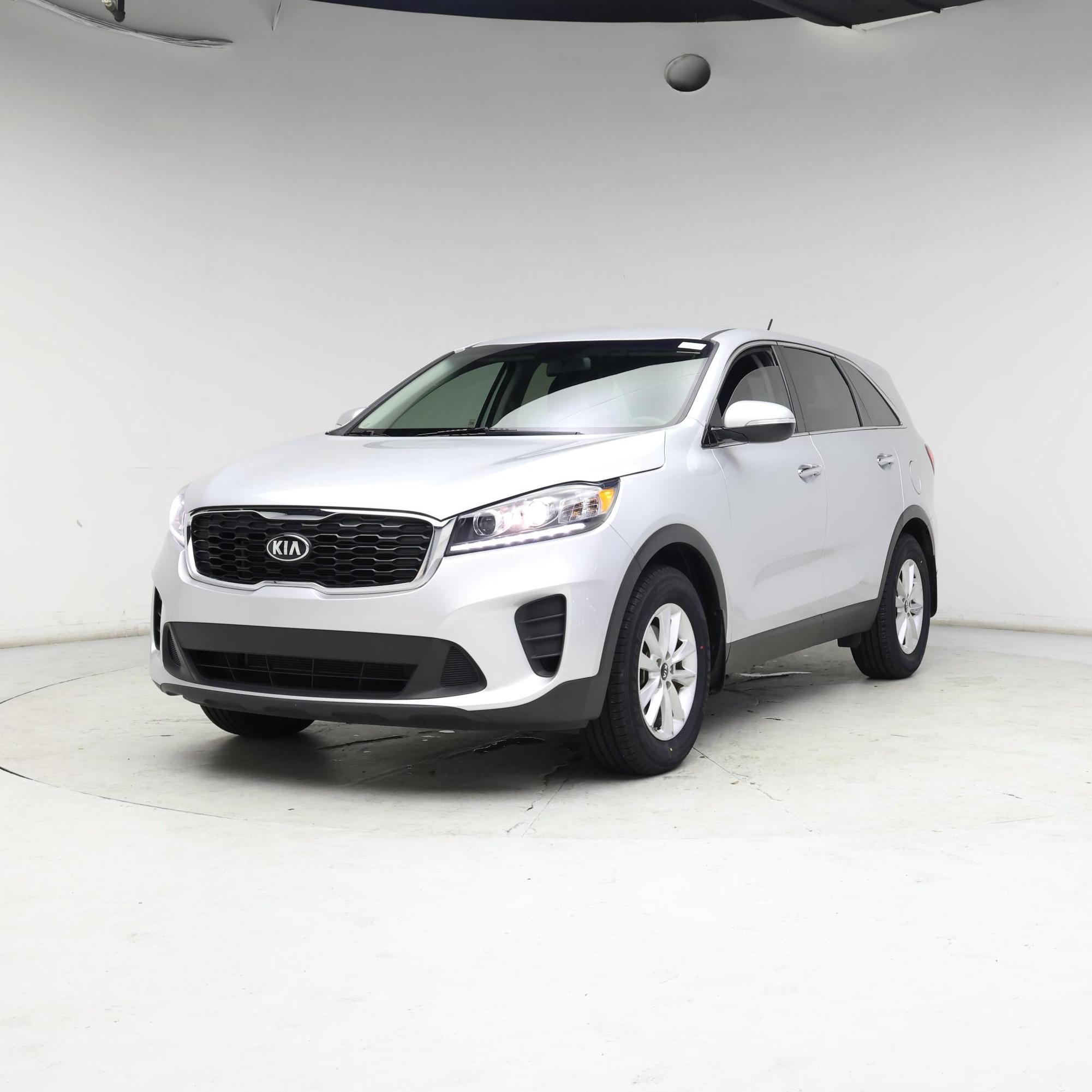 Thumbnail: 2020 Kia Sorento - 4