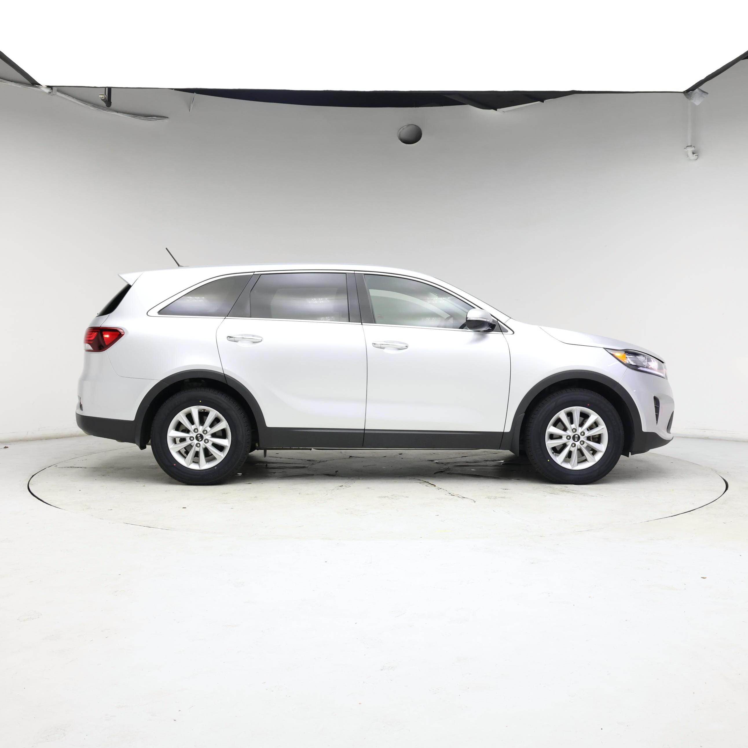Thumbnail: 2020 Kia Sorento - 7