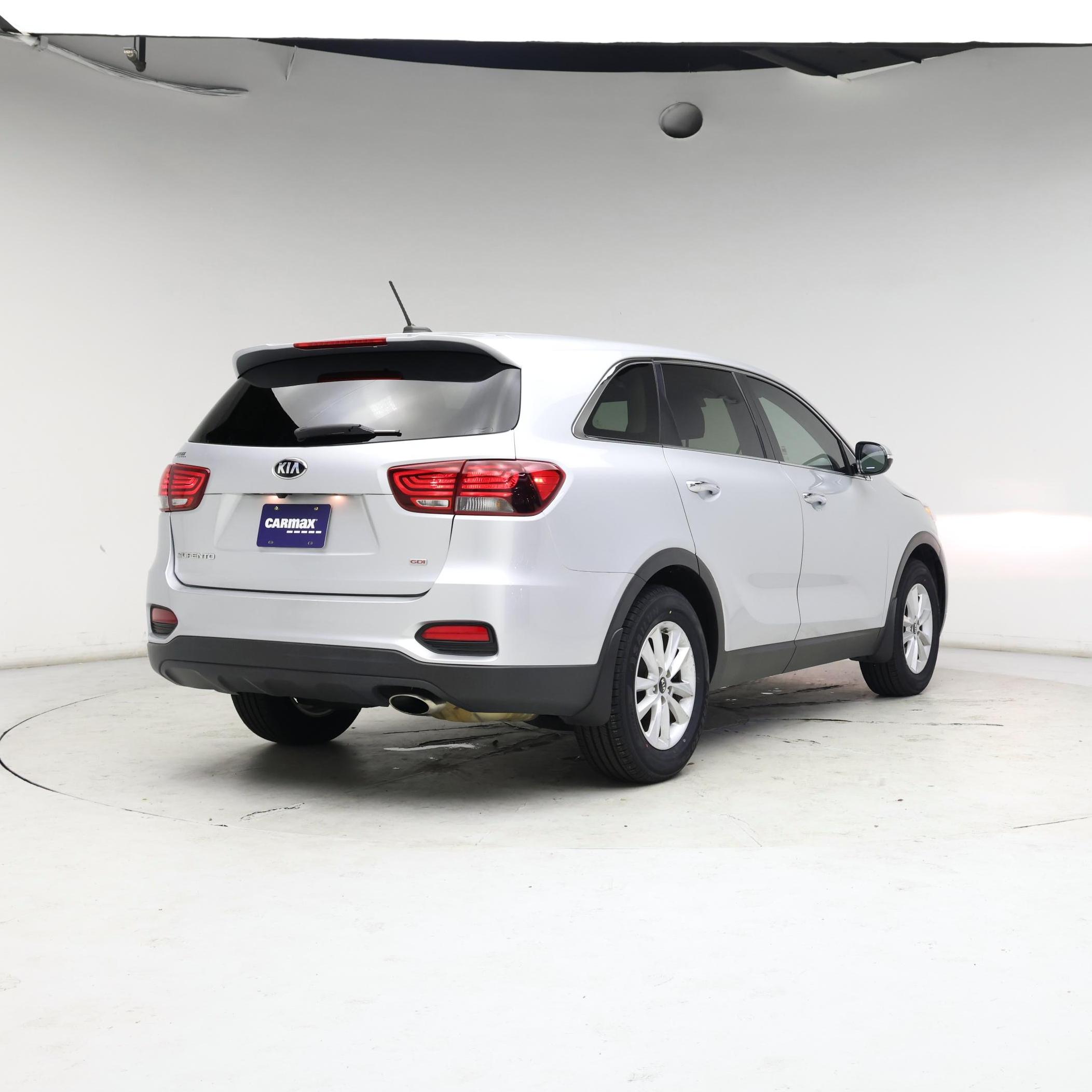 Thumbnail: 2020 Kia Sorento - 8