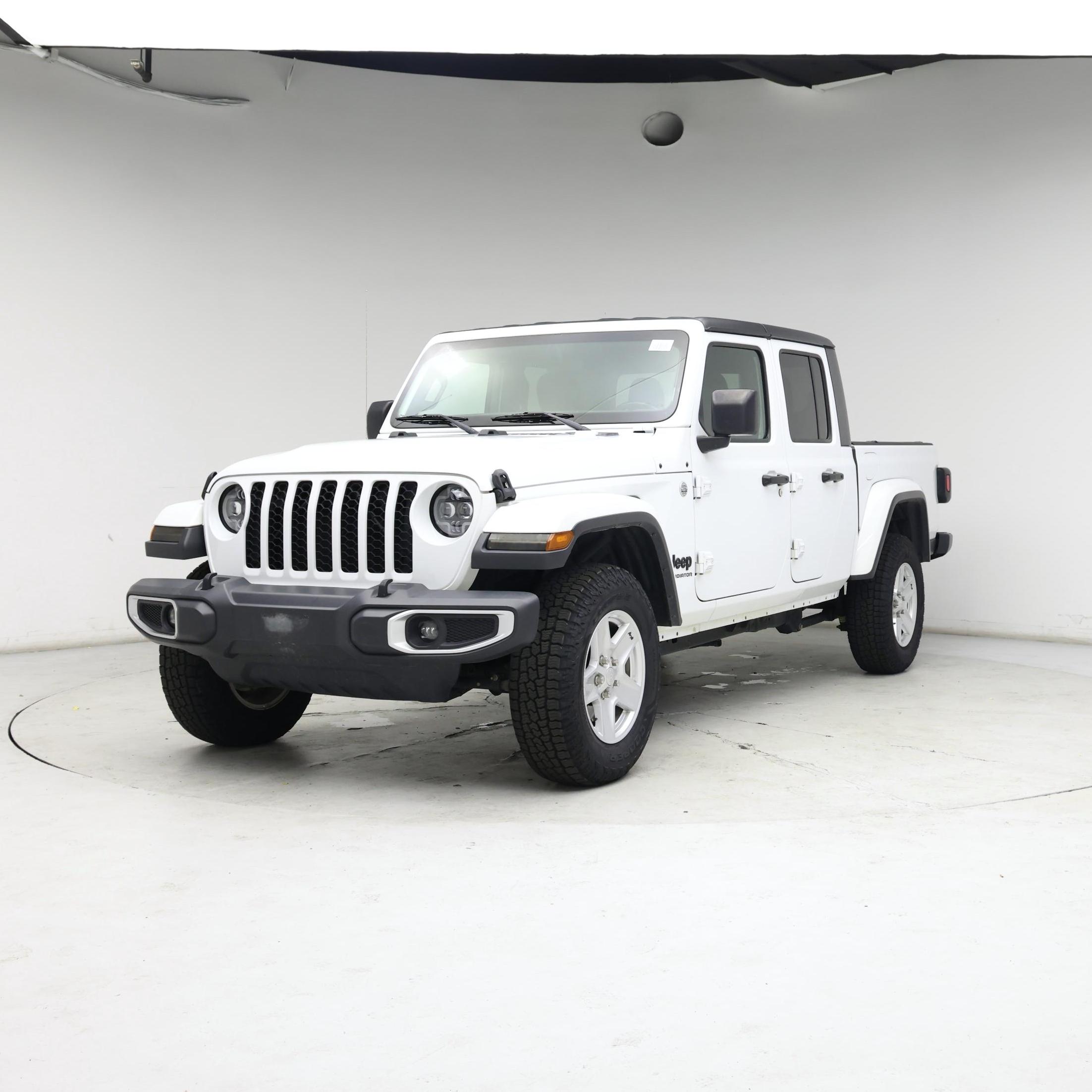 Thumbnail: 2020 Jeep Gladiator - 4