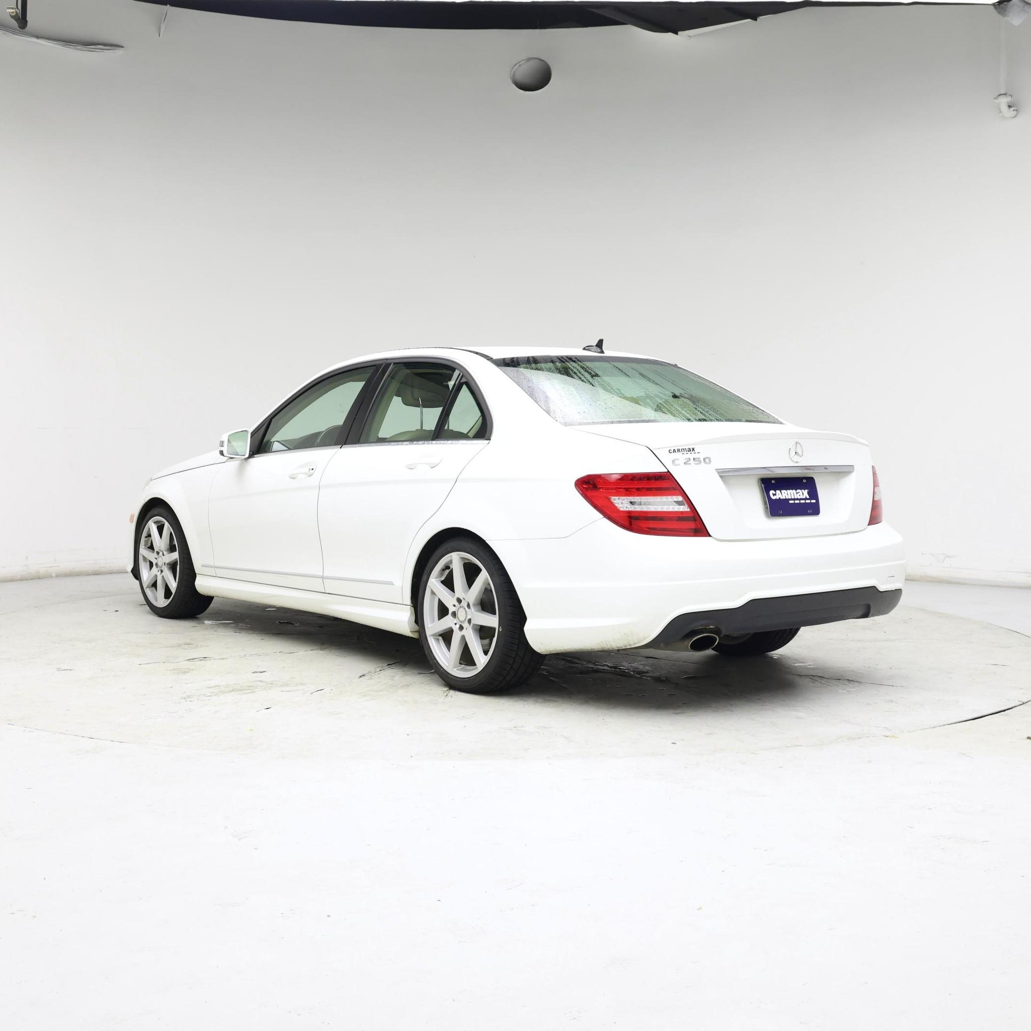 Thumbnail: 2014 Mercedes-Benz C-Class - 2