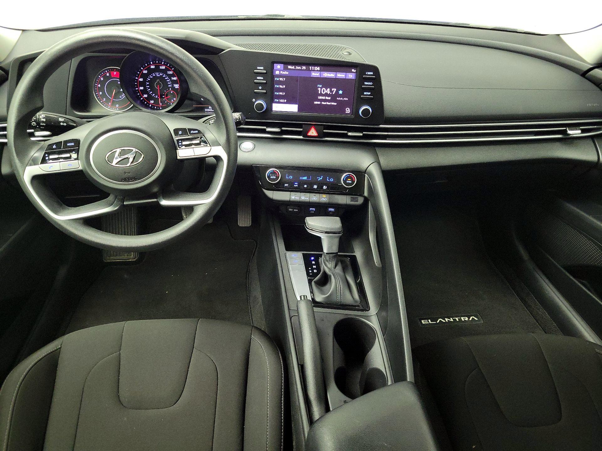 Thumbnail: 2023 Hyundai Elantra - 9
