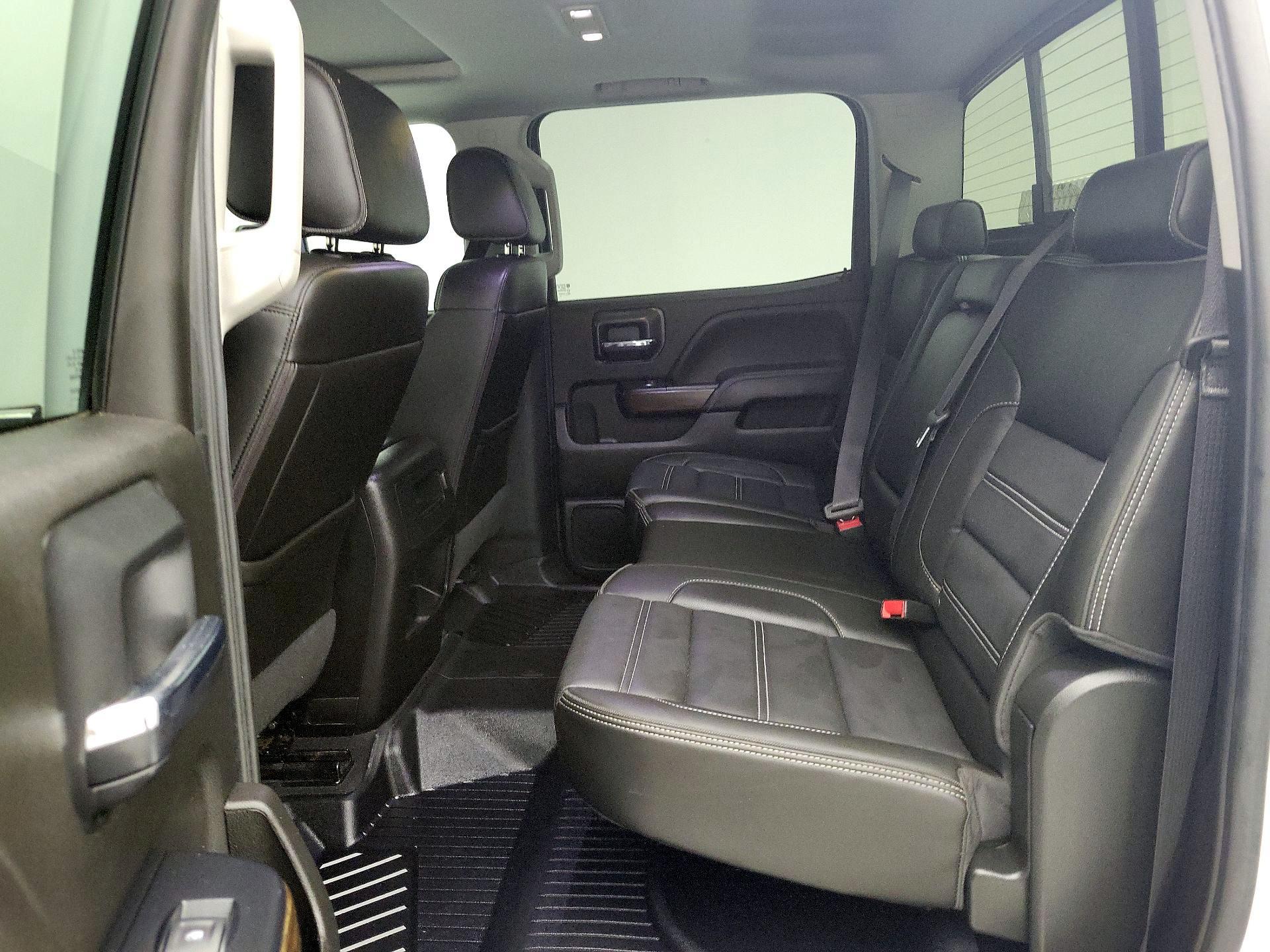 Thumbnail: 2019 GMC Sierra 2500 - 20