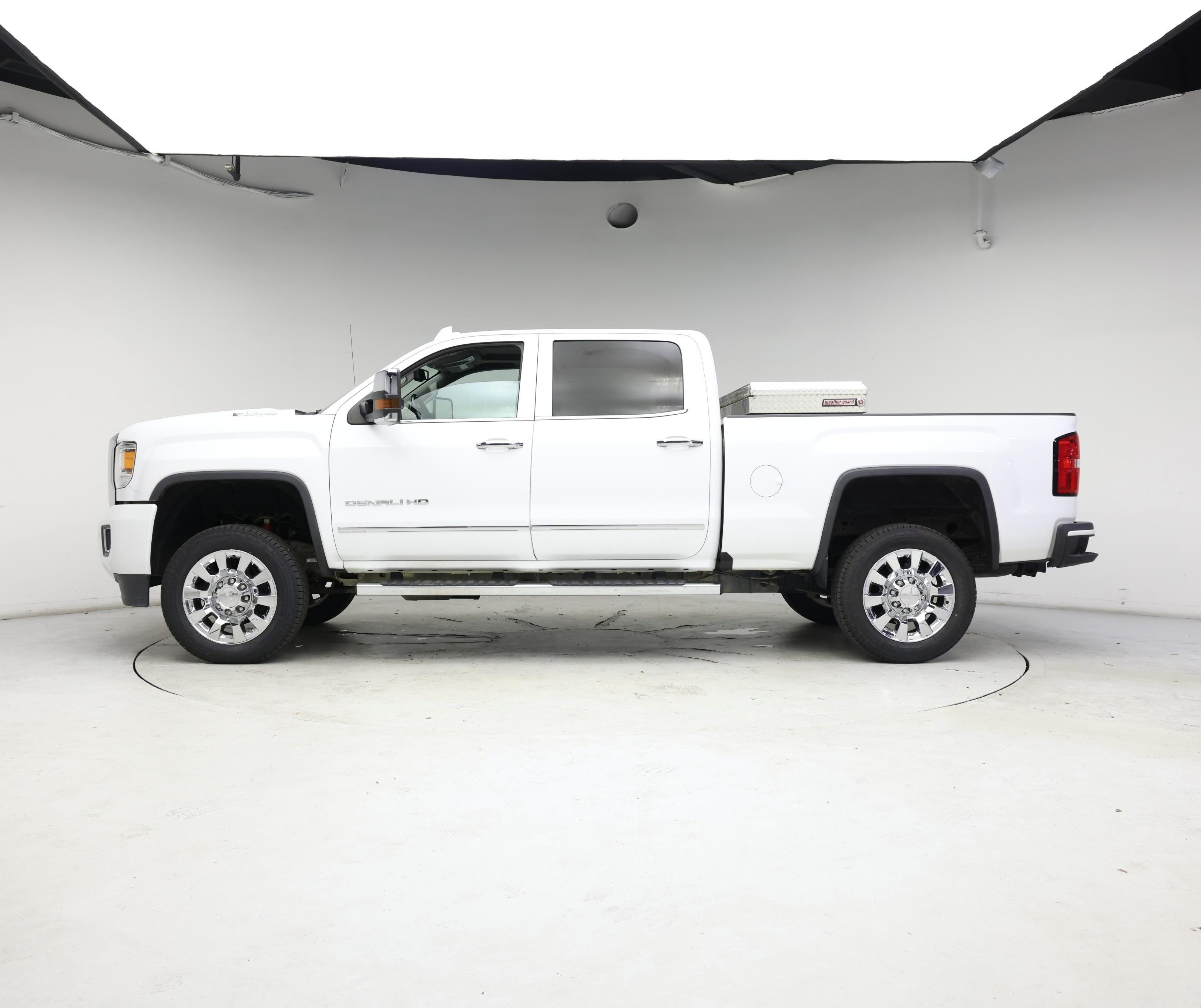 Thumbnail: 2019 GMC Sierra 2500 - 3