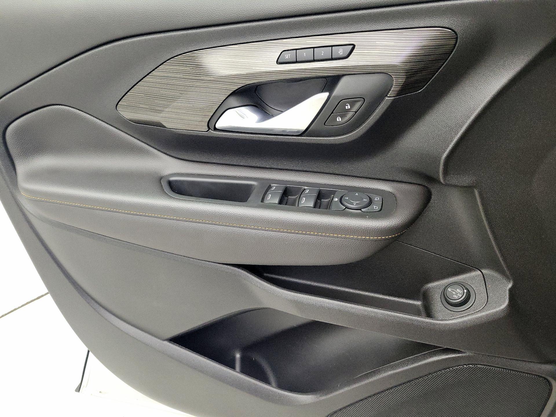 Thumbnail: 2021 GMC Terrain - 12