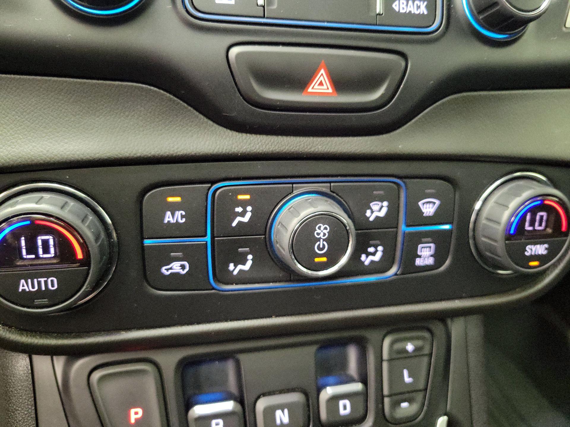 Thumbnail: 2021 GMC Terrain - 16
