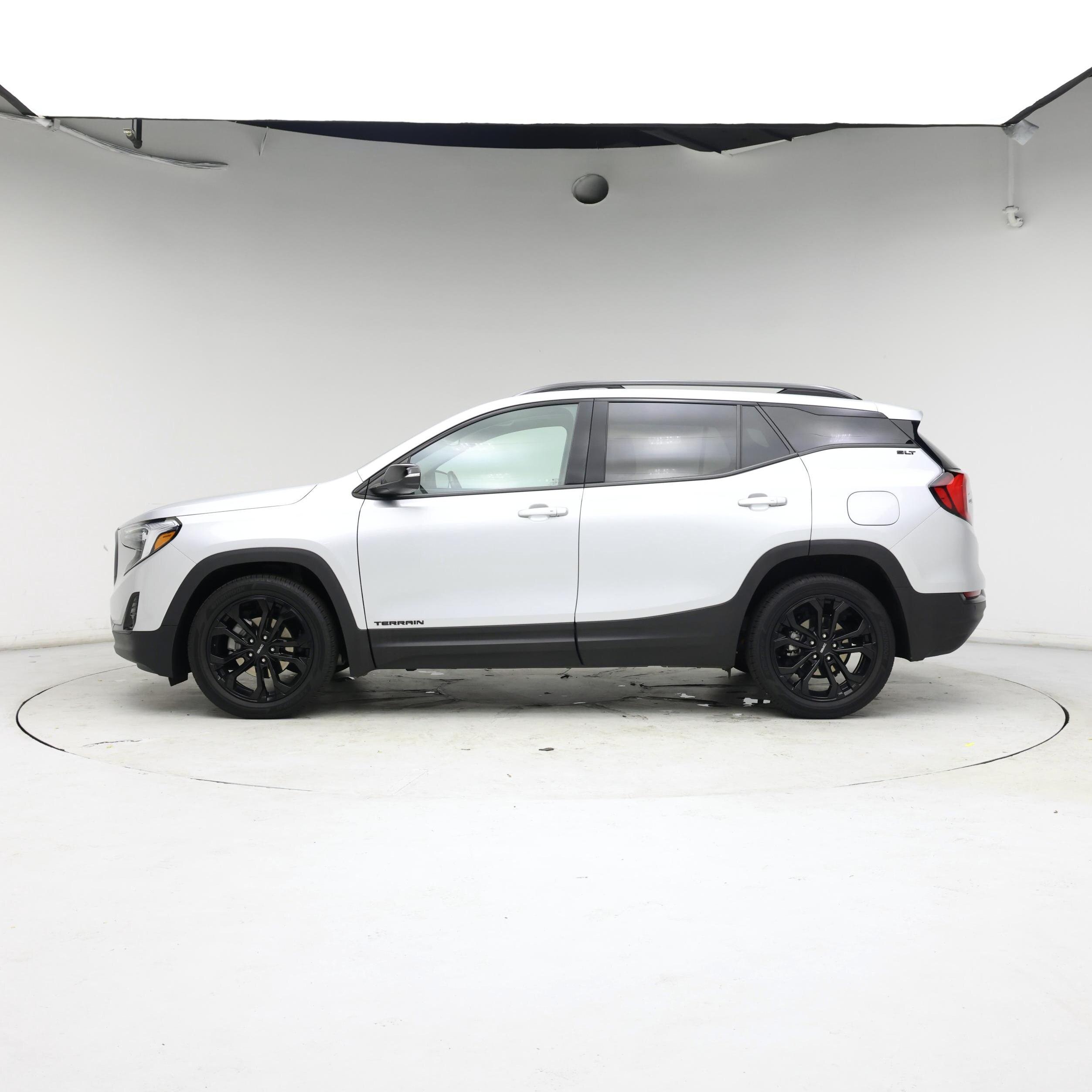 Thumbnail: 2021 GMC Terrain - 3
