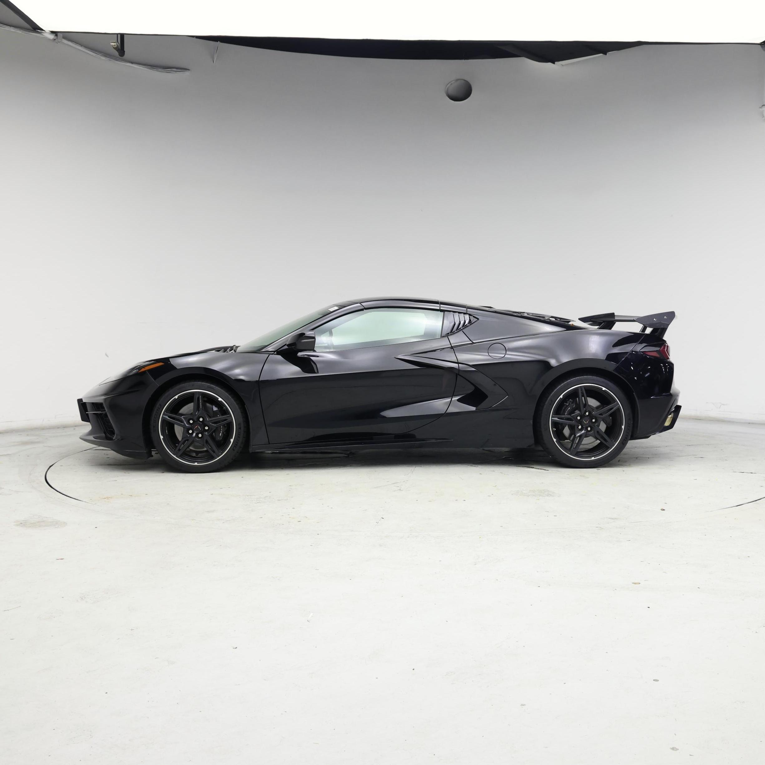 Thumbnail: 2020 Chevrolet Corvette - 3