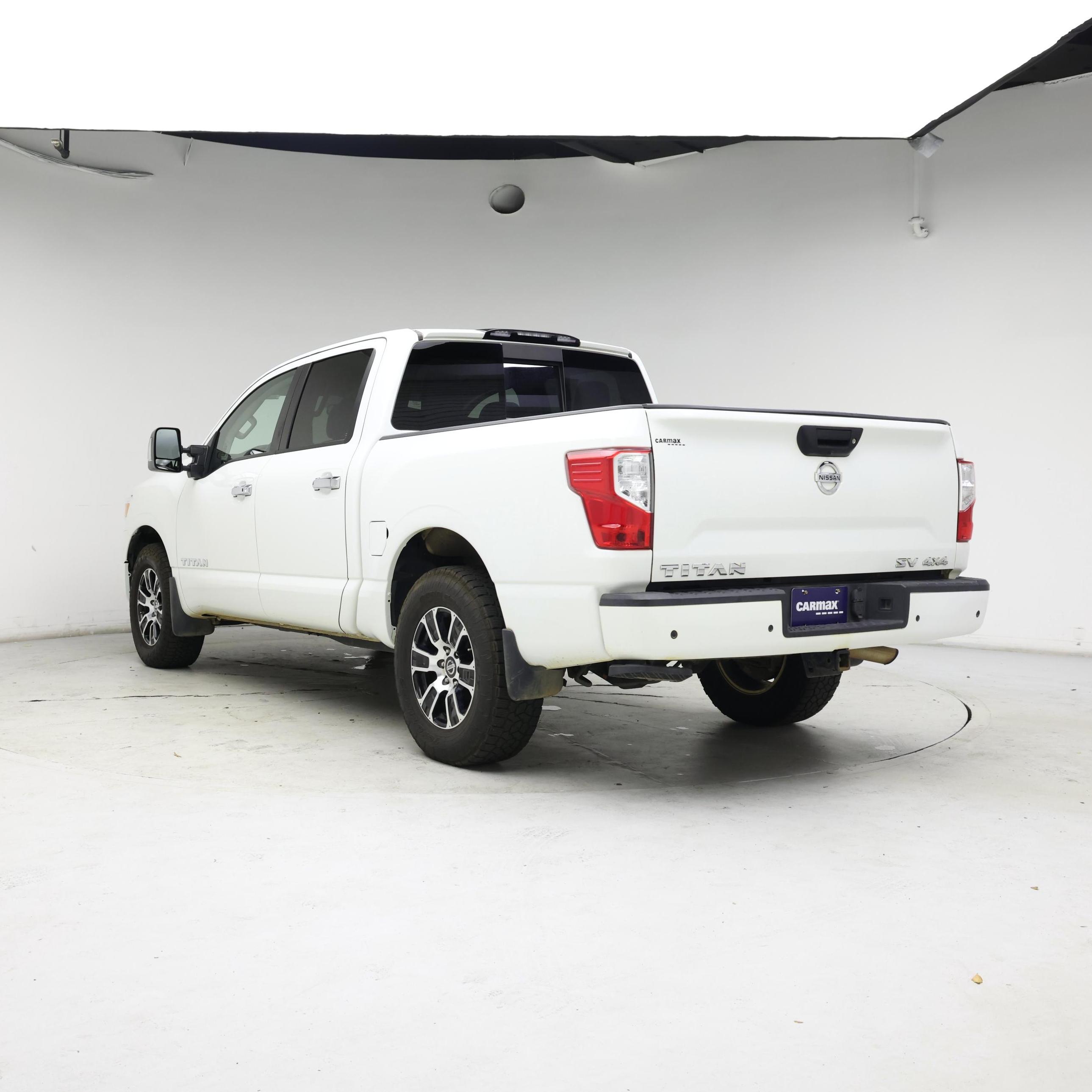 Thumbnail: 2021 Nissan Titan - 2