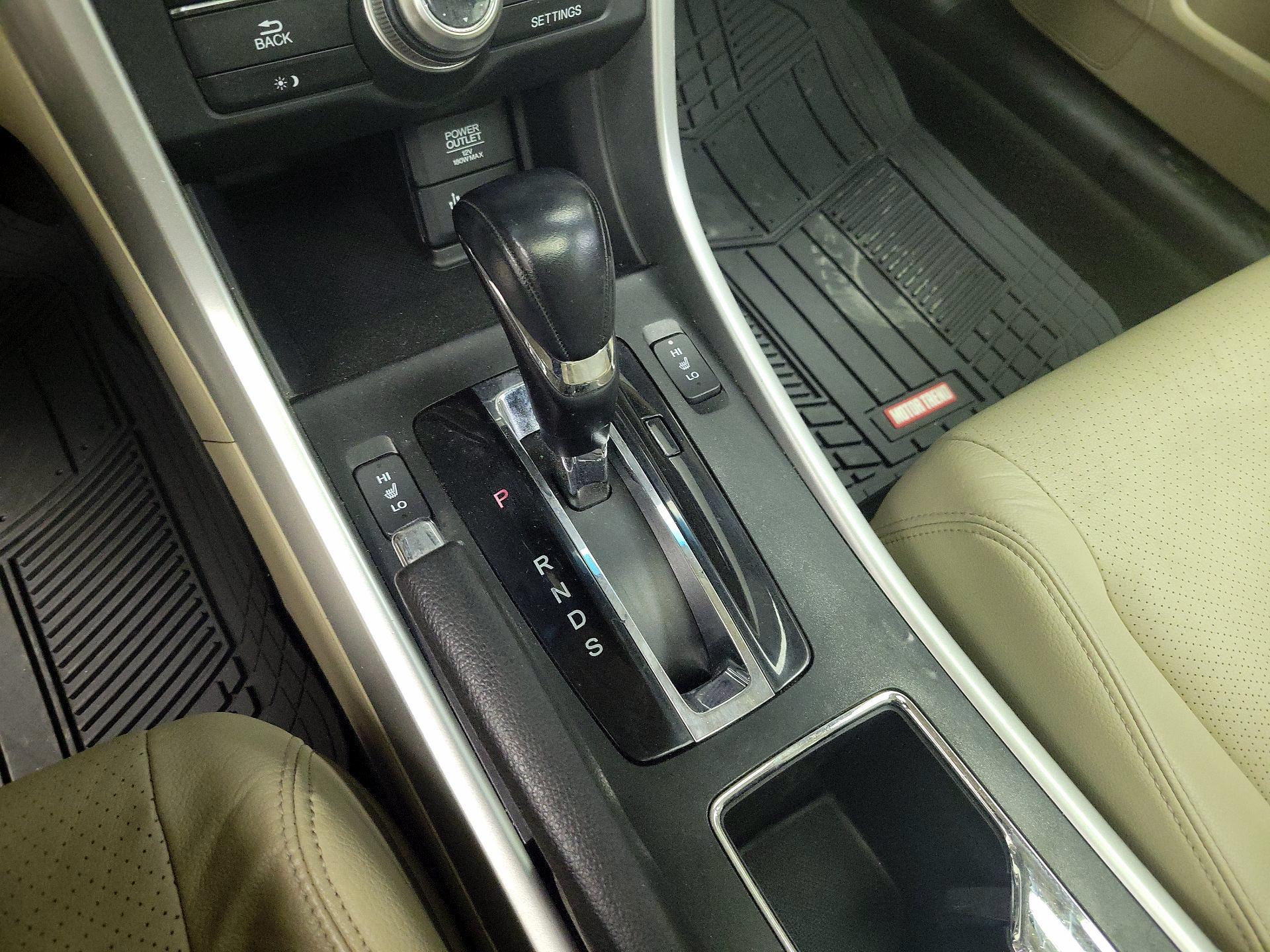 Thumbnail: 2013 Honda Accord - 17