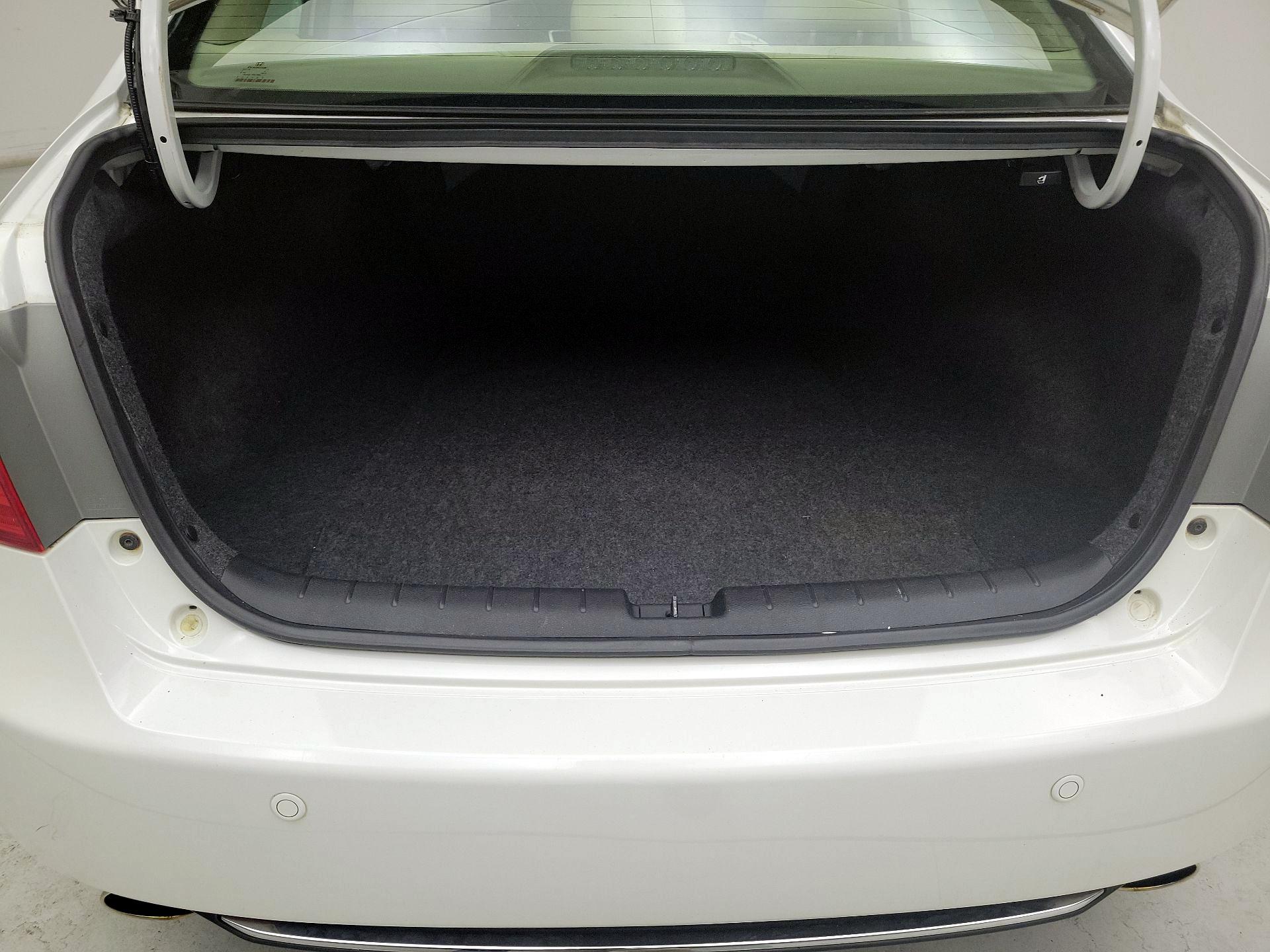 Thumbnail: 2013 Honda Accord - 20