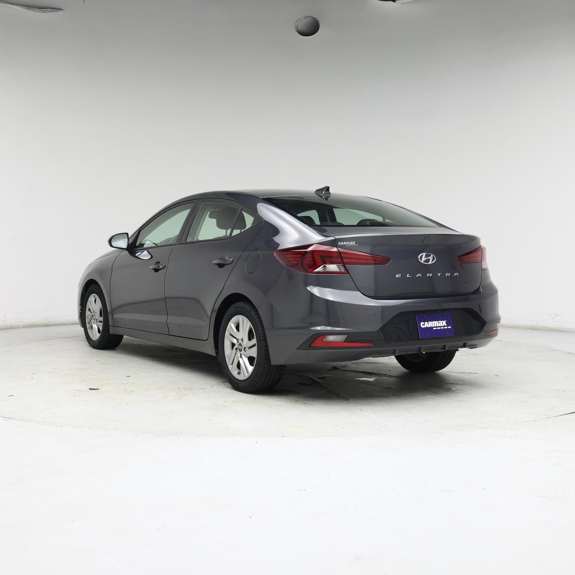 Thumbnail: 2020 Hyundai Elantra - 2