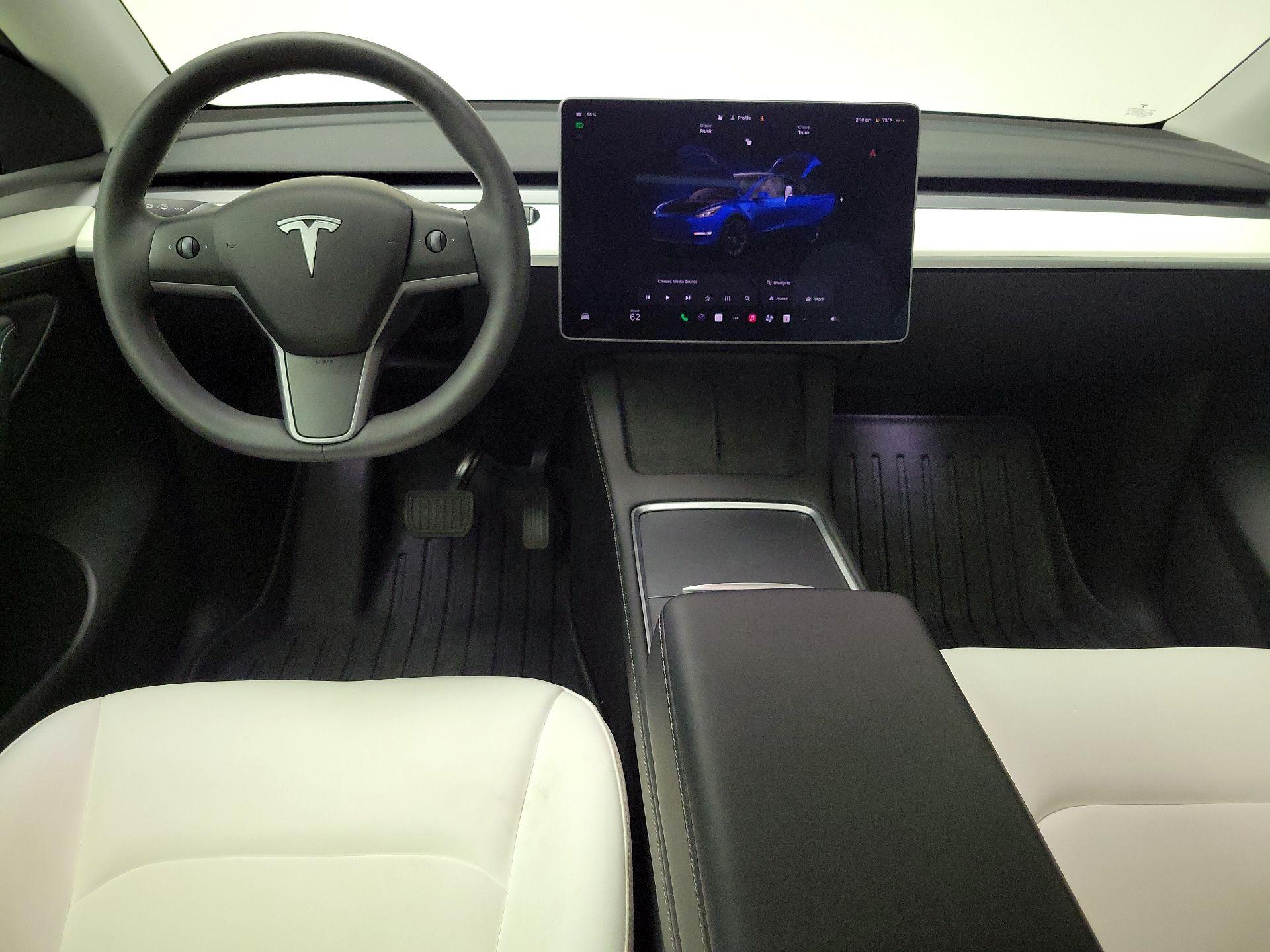 Thumbnail: 2023 Tesla Model Y - 9