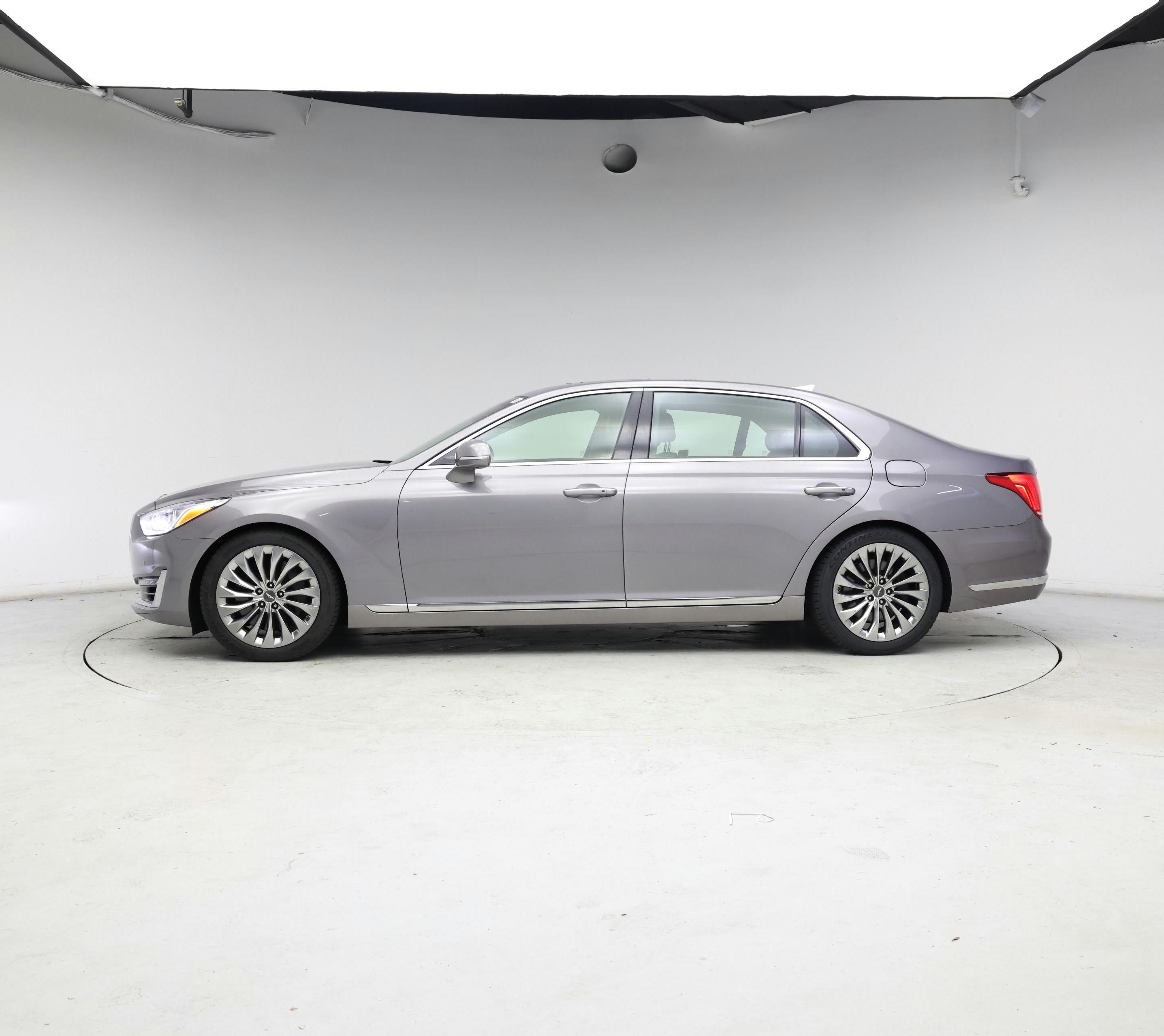 Thumbnail: 2018 Genesis G90 - 3