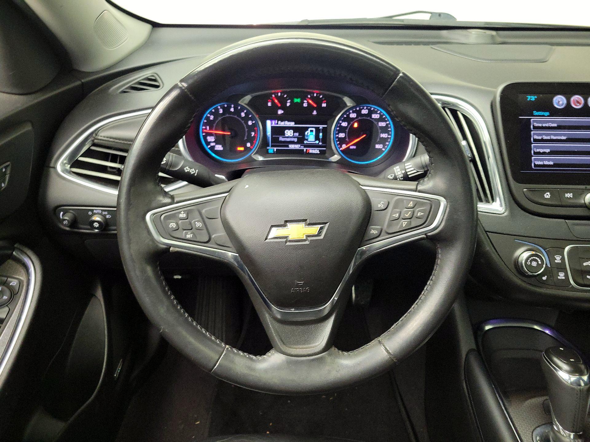 Thumbnail: 2018 Chevrolet Malibu - 10