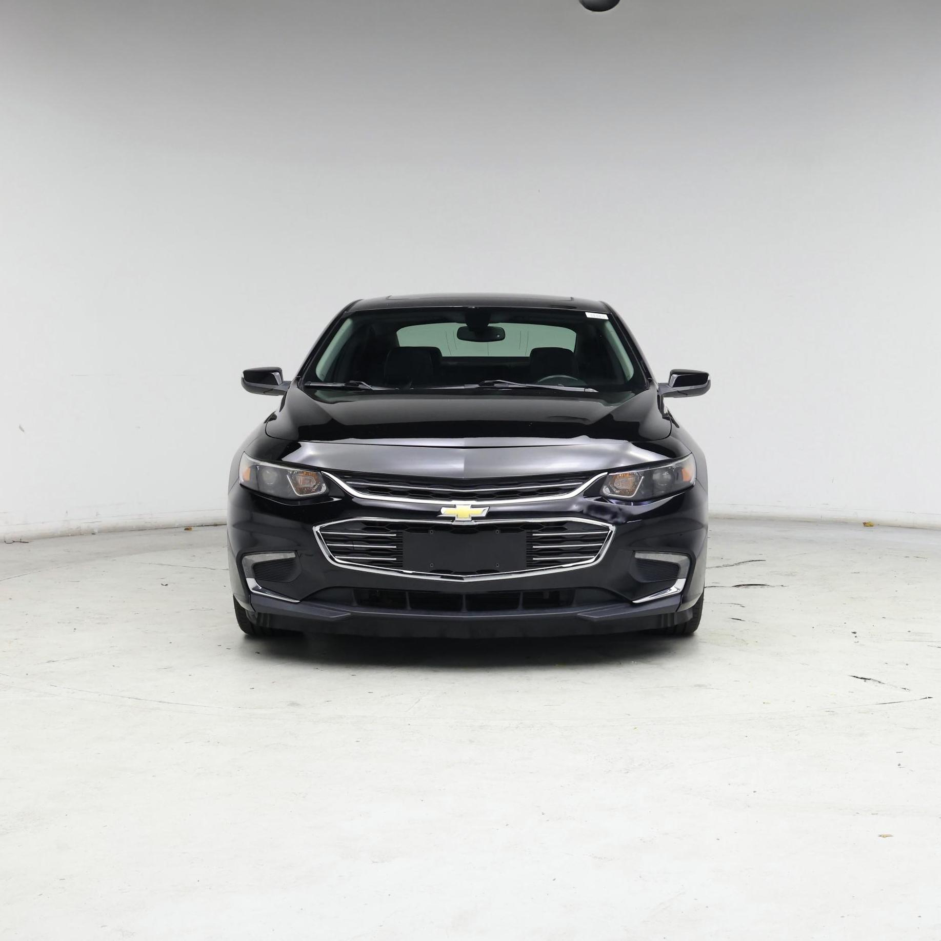 Thumbnail: 2018 Chevrolet Malibu - 5