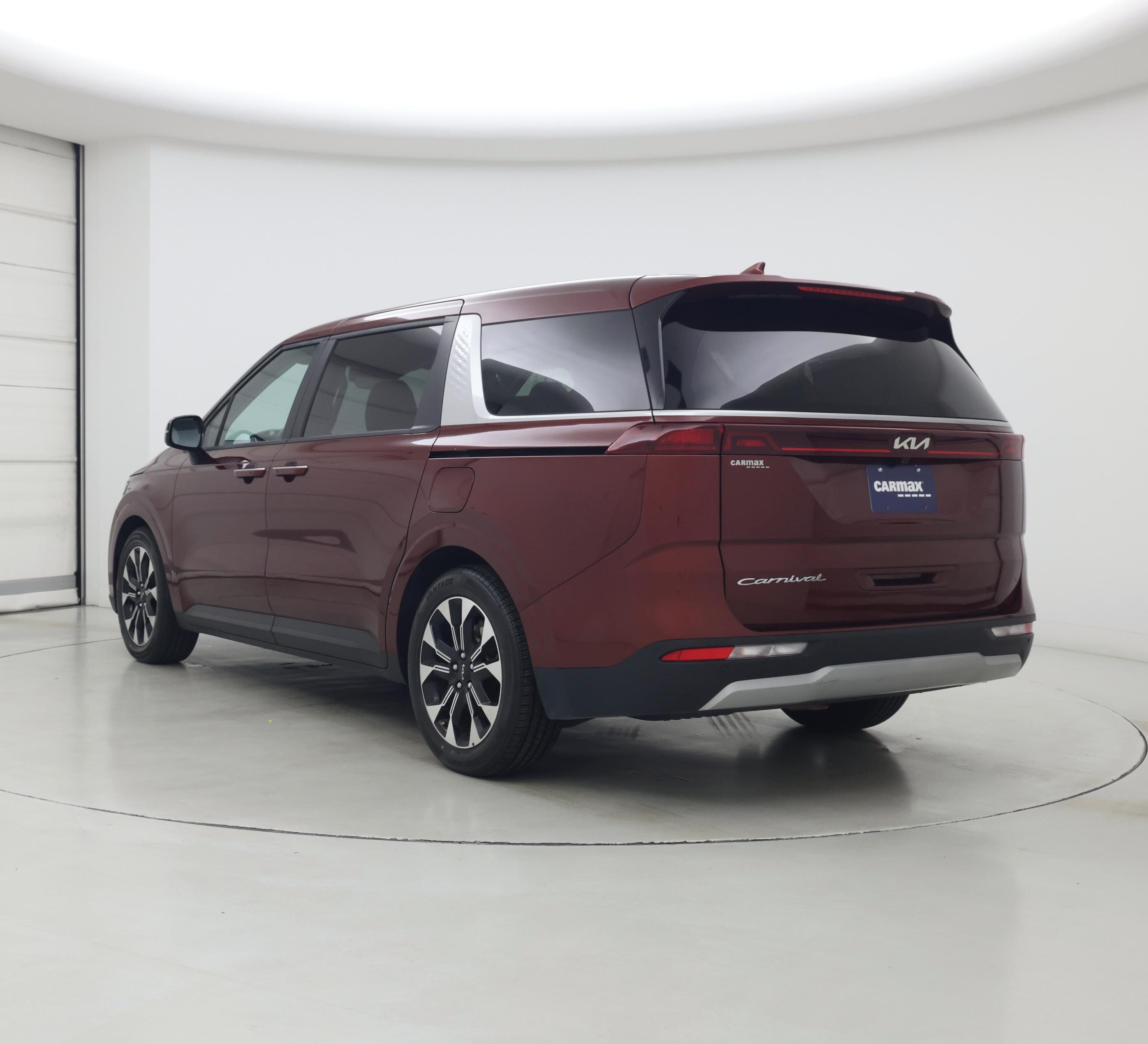 Thumbnail: 2022 Kia Carnival - 2
