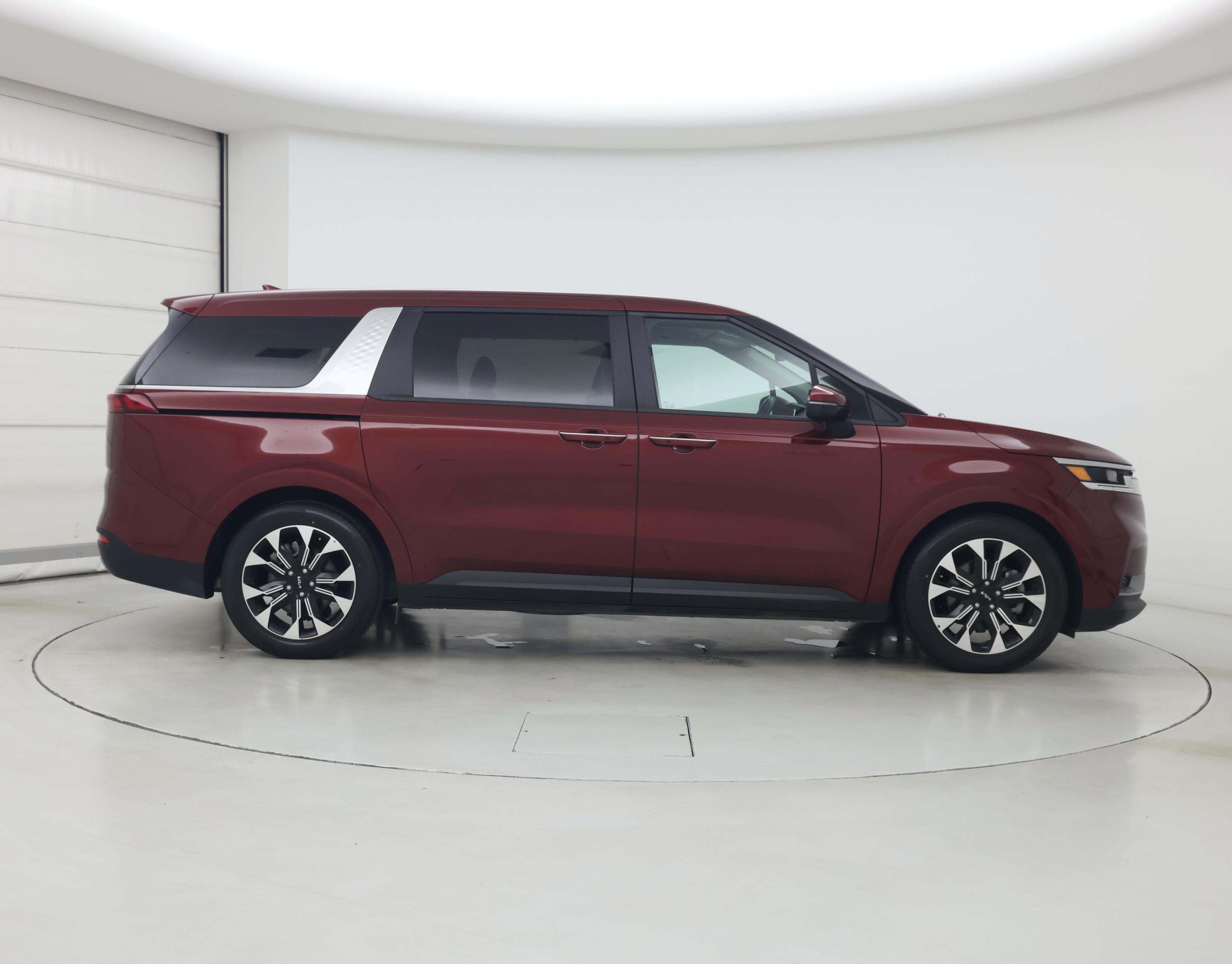 Thumbnail: 2022 Kia Carnival - 7
