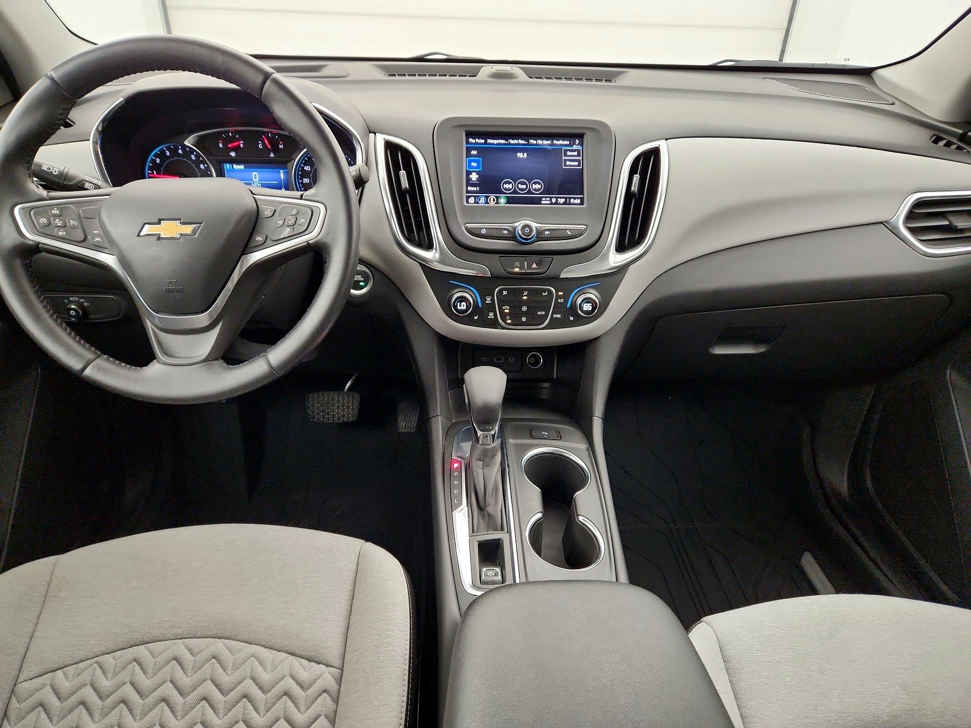 Thumbnail: 2022 Chevrolet Equinox - 9