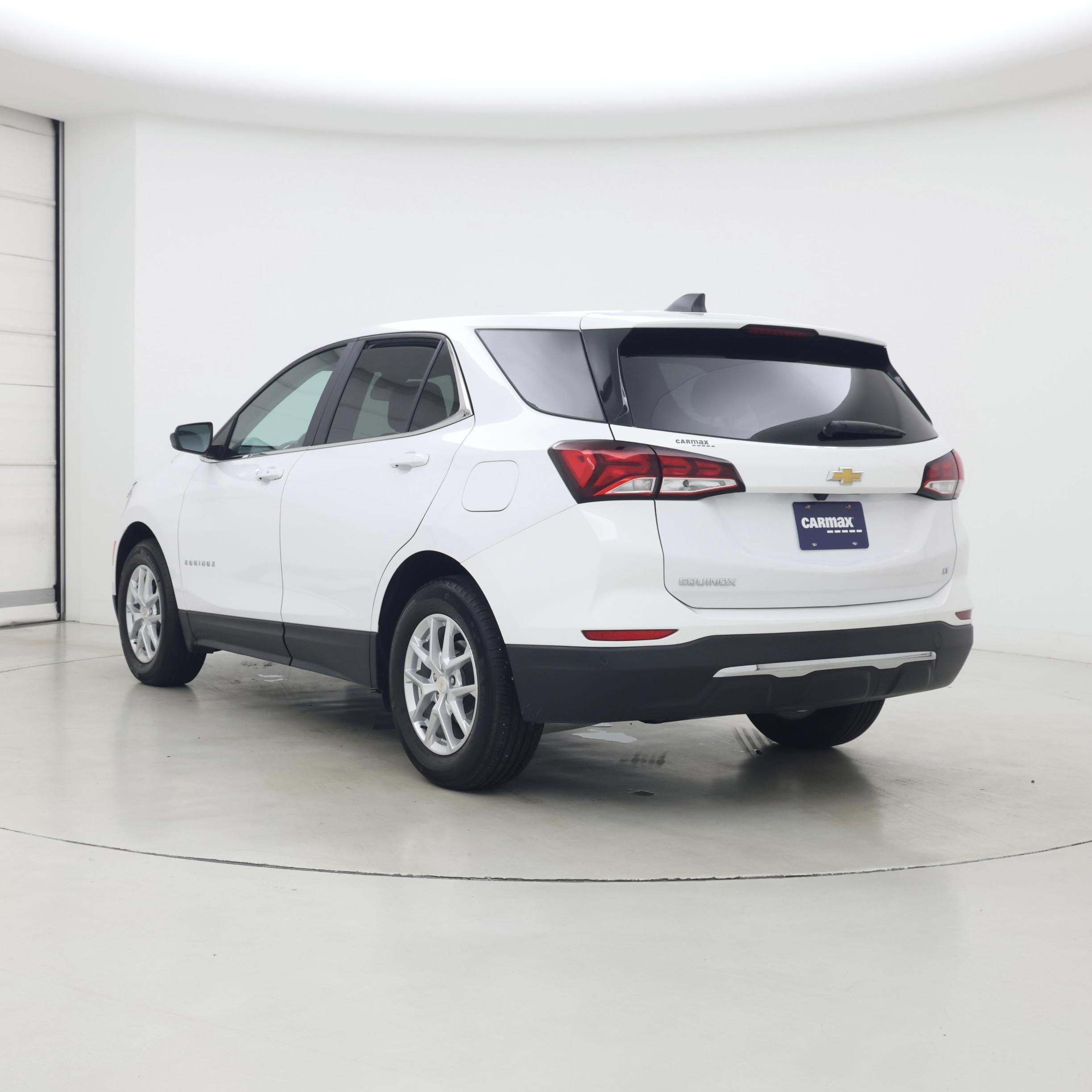 Thumbnail: 2022 Chevrolet Equinox - 2
