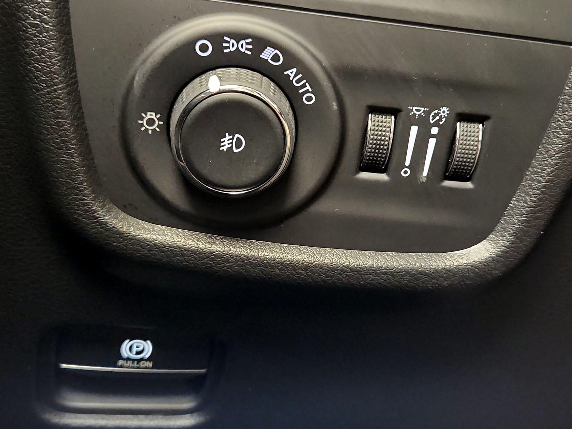 Thumbnail: 2021 Jeep Grand Cherokee L - 13