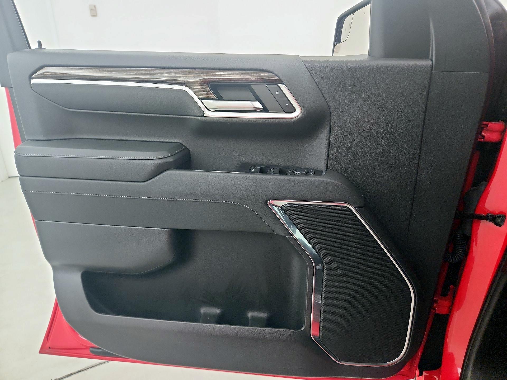 Thumbnail: 2023 GMC Sierra 1500 - 12