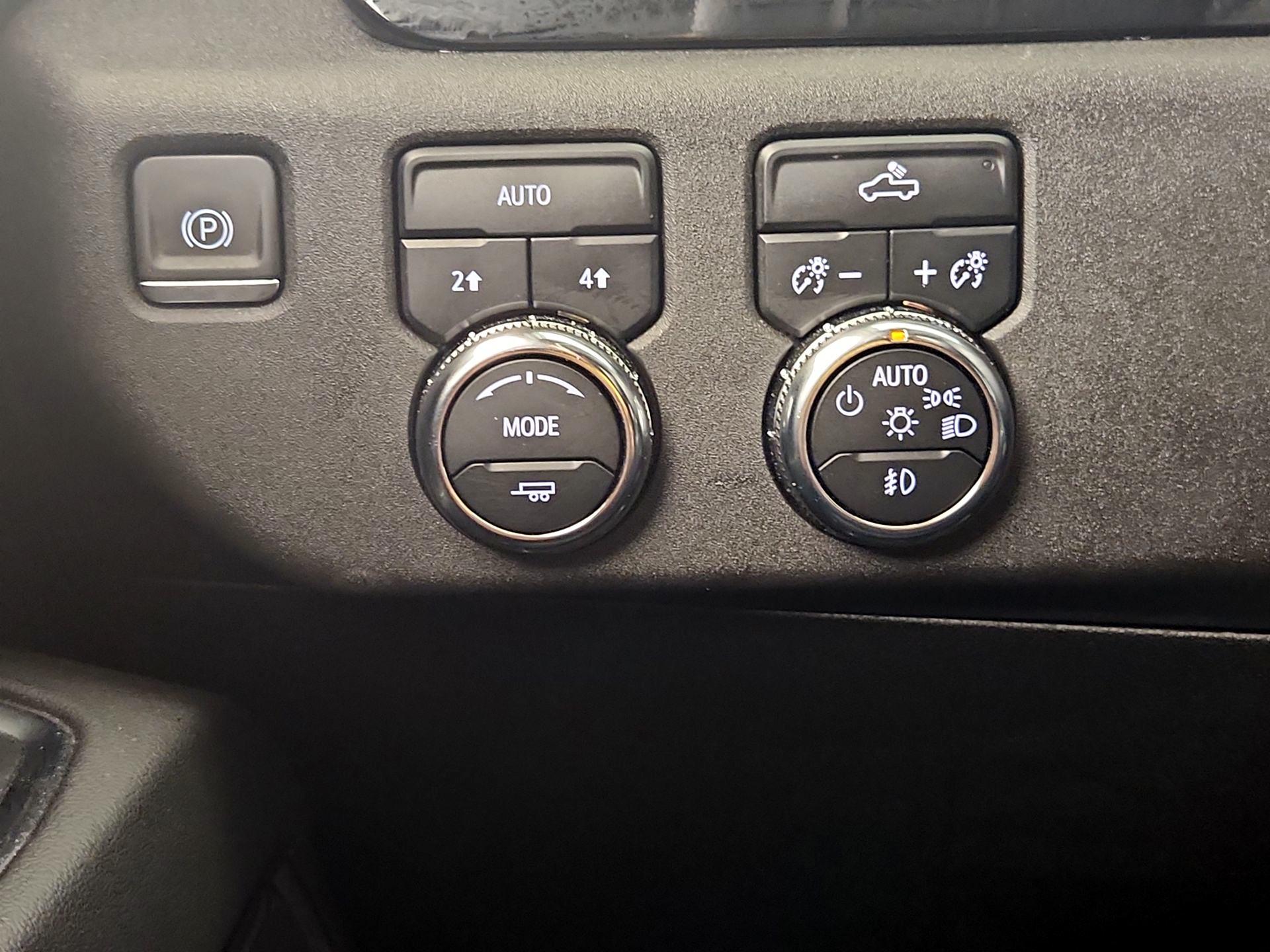 Thumbnail: 2023 GMC Sierra 1500 - 13