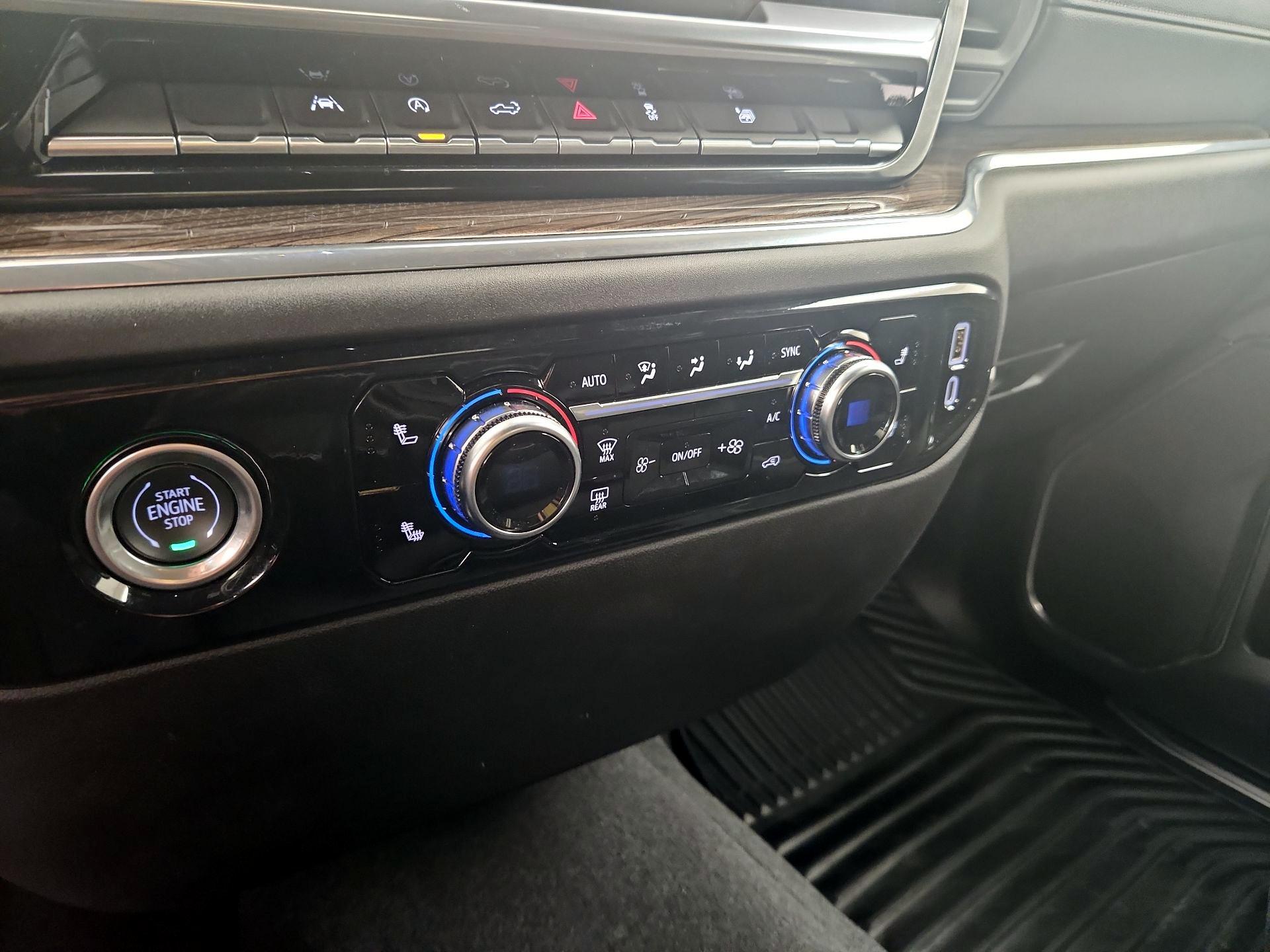 Thumbnail: 2023 GMC Sierra 1500 - 17