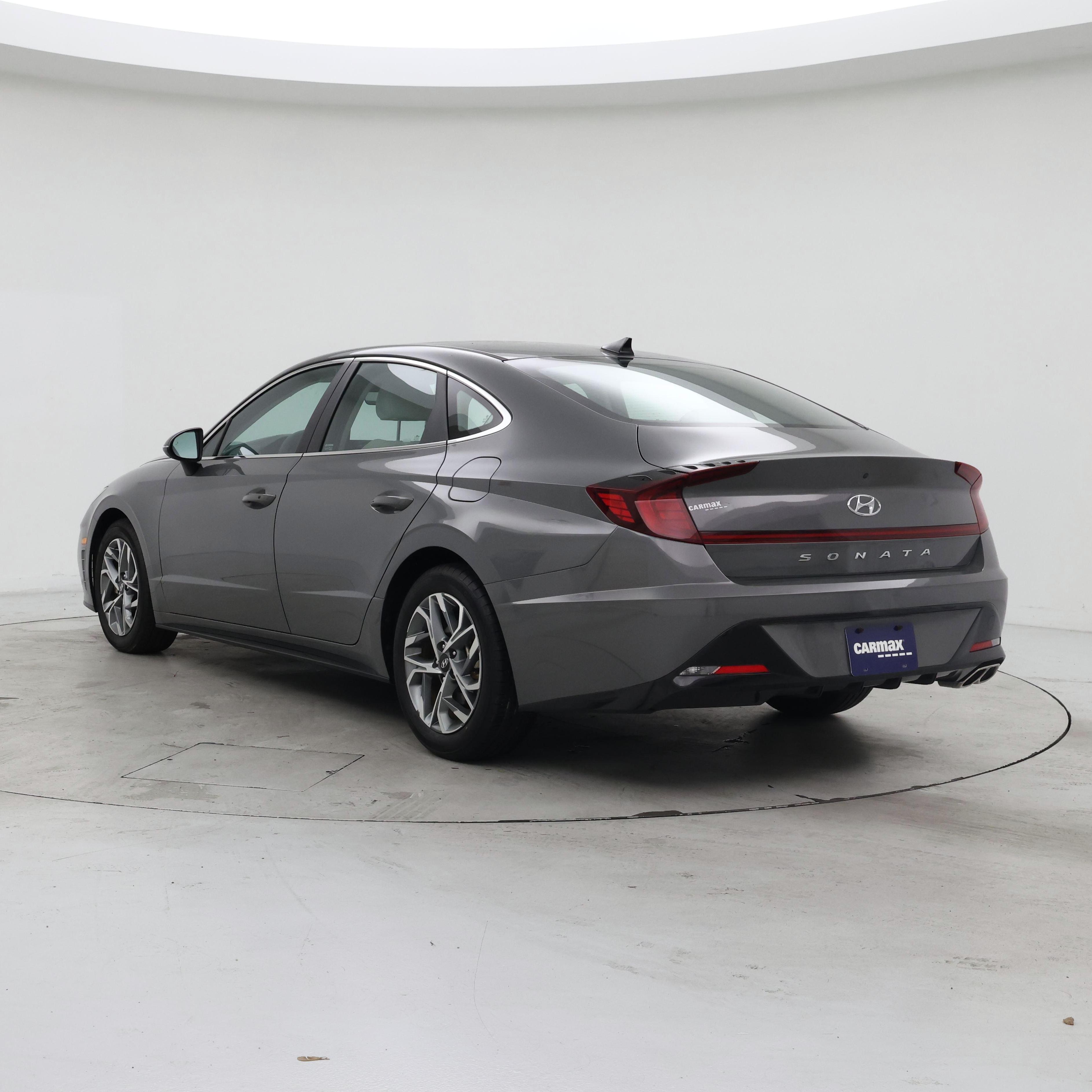 Thumbnail: 2022 Hyundai Sonata - 2