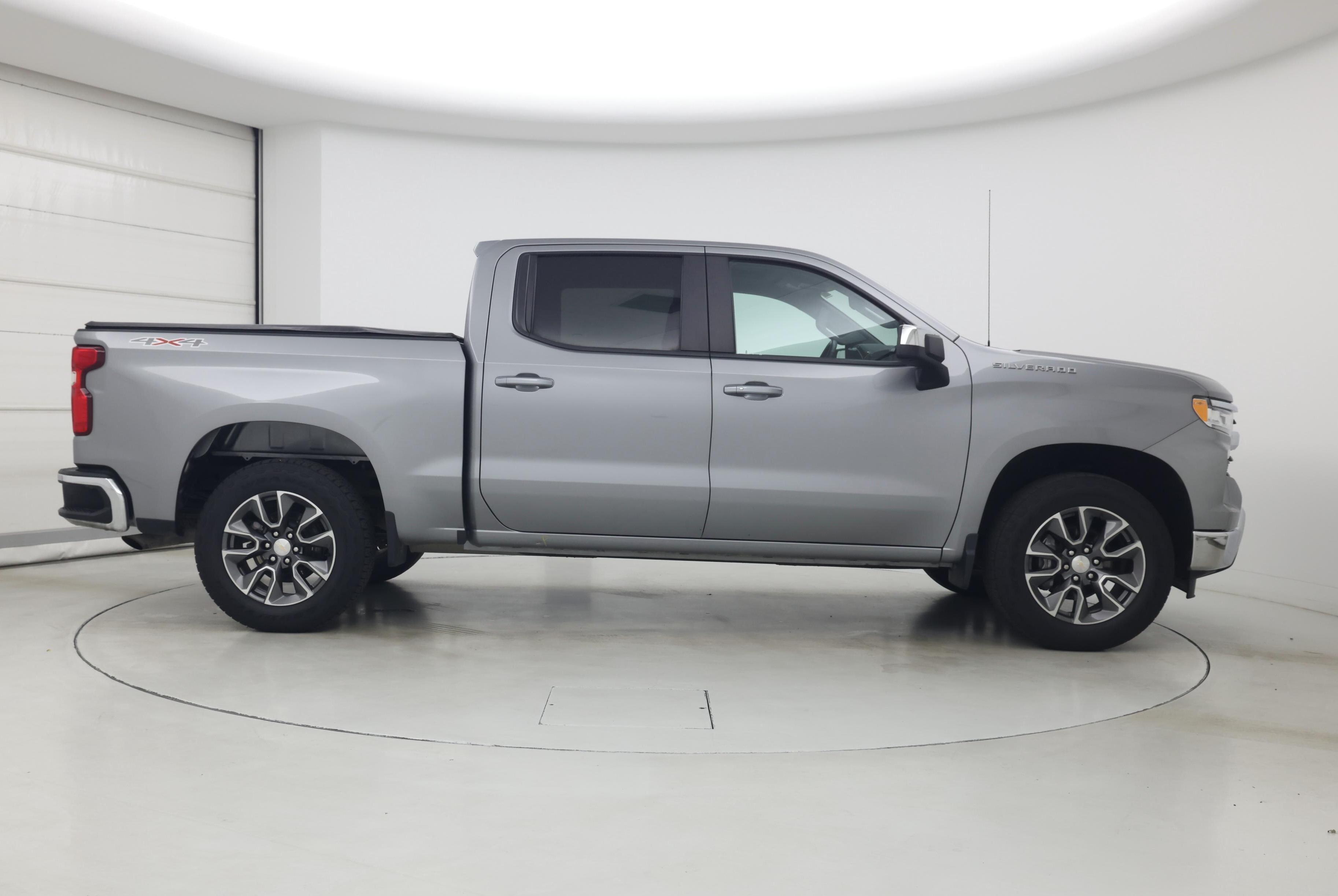 Thumbnail: 2023 Chevrolet Silverado 1500 - 7