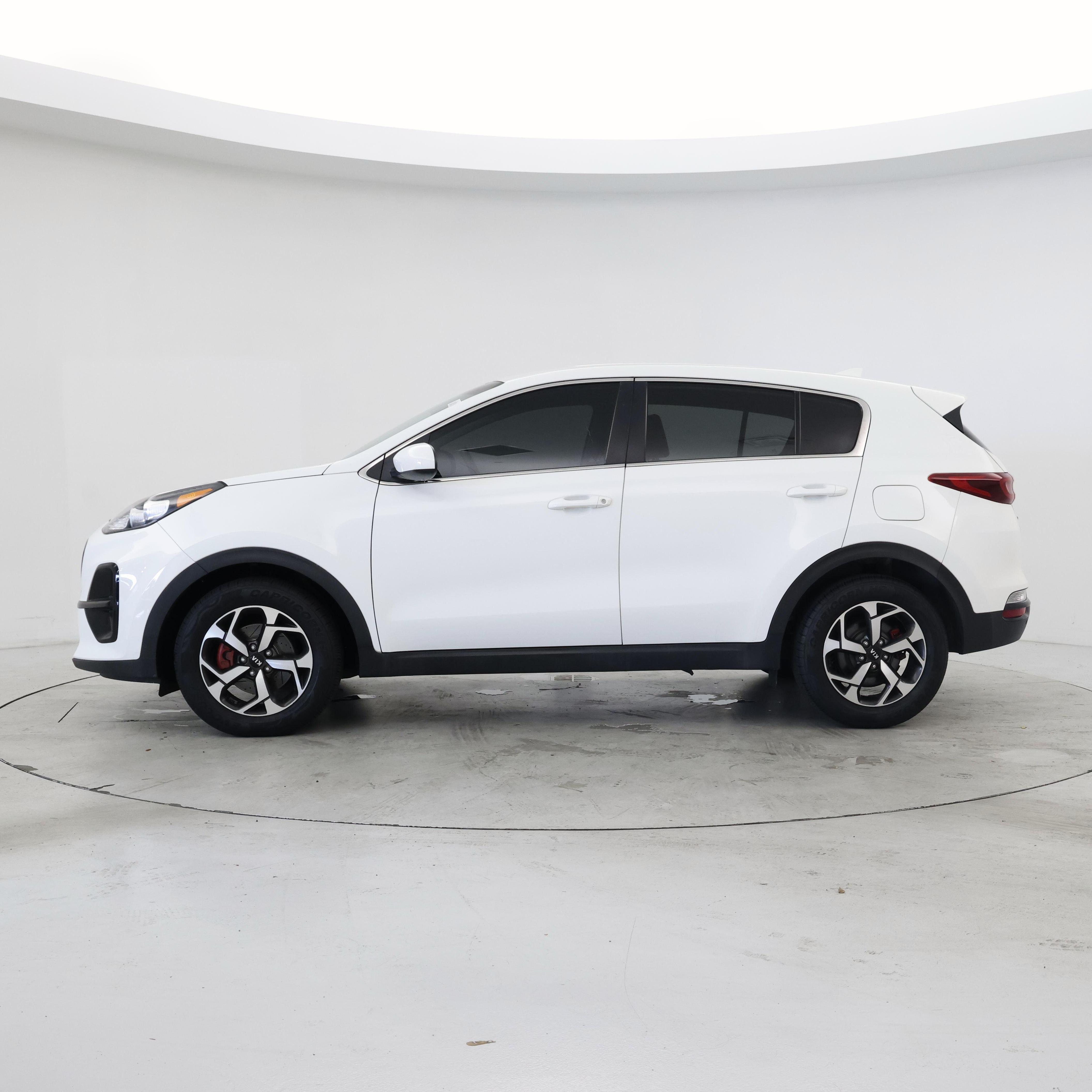 Thumbnail: 2021 Kia Sportage - 3