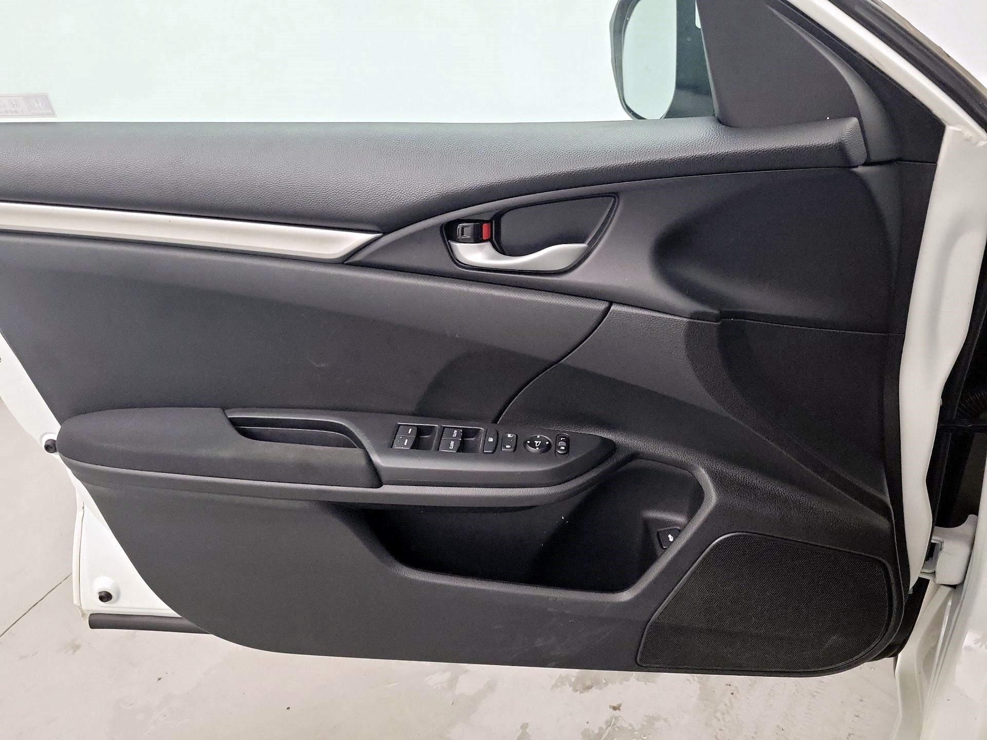 Thumbnail: 2021 Honda Civic - 10