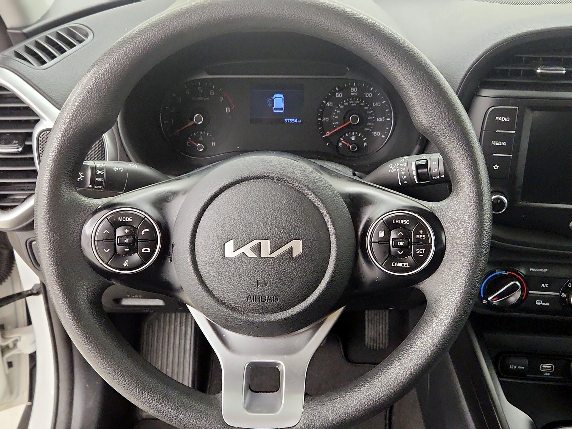 Thumbnail: 2022 Kia Soul - 10