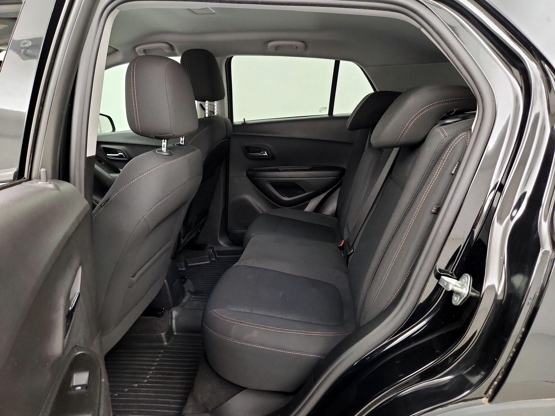 Thumbnail: 2020 Chevrolet Trax - 19