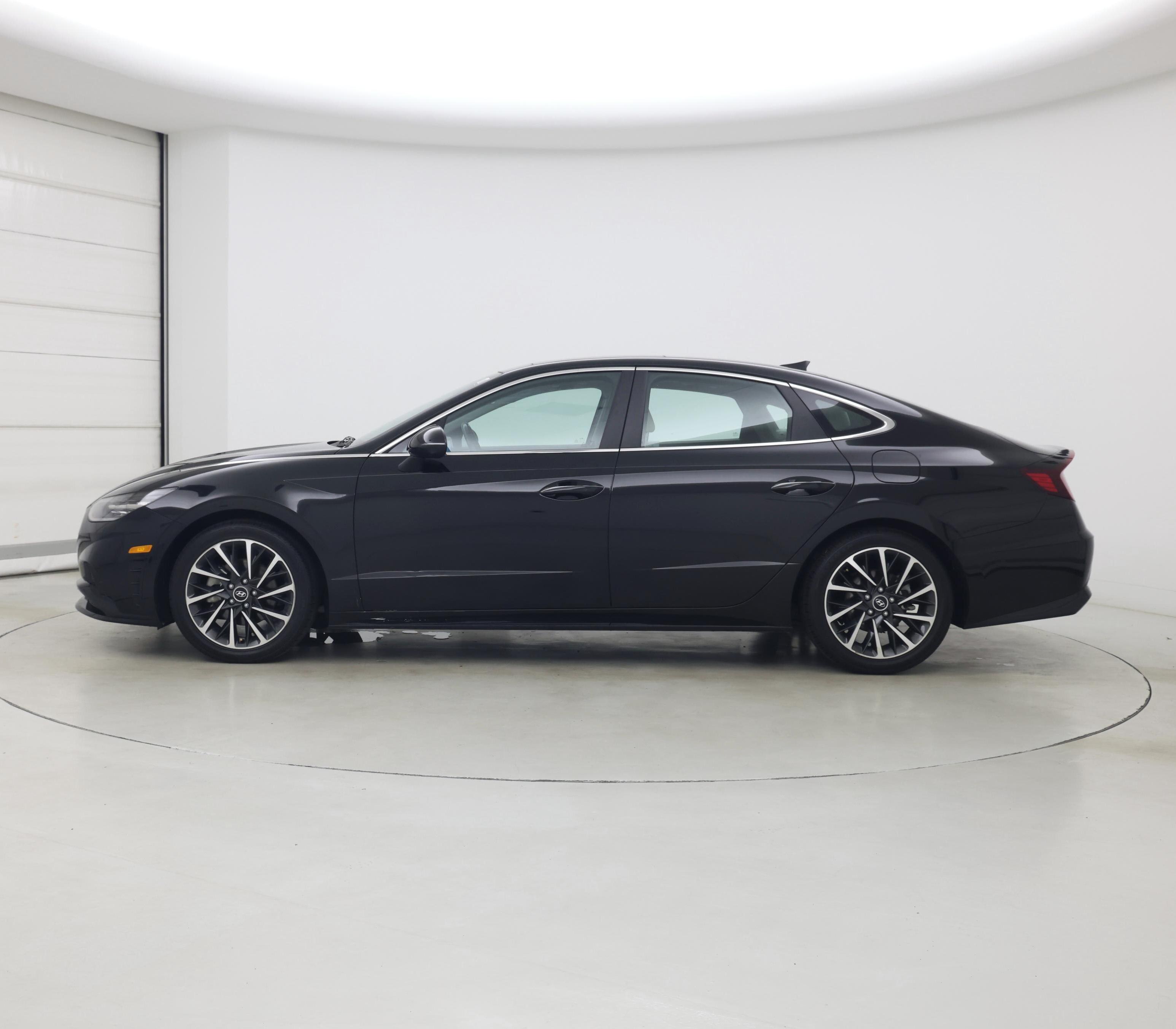 Thumbnail: 2023 Hyundai Sonata - 3