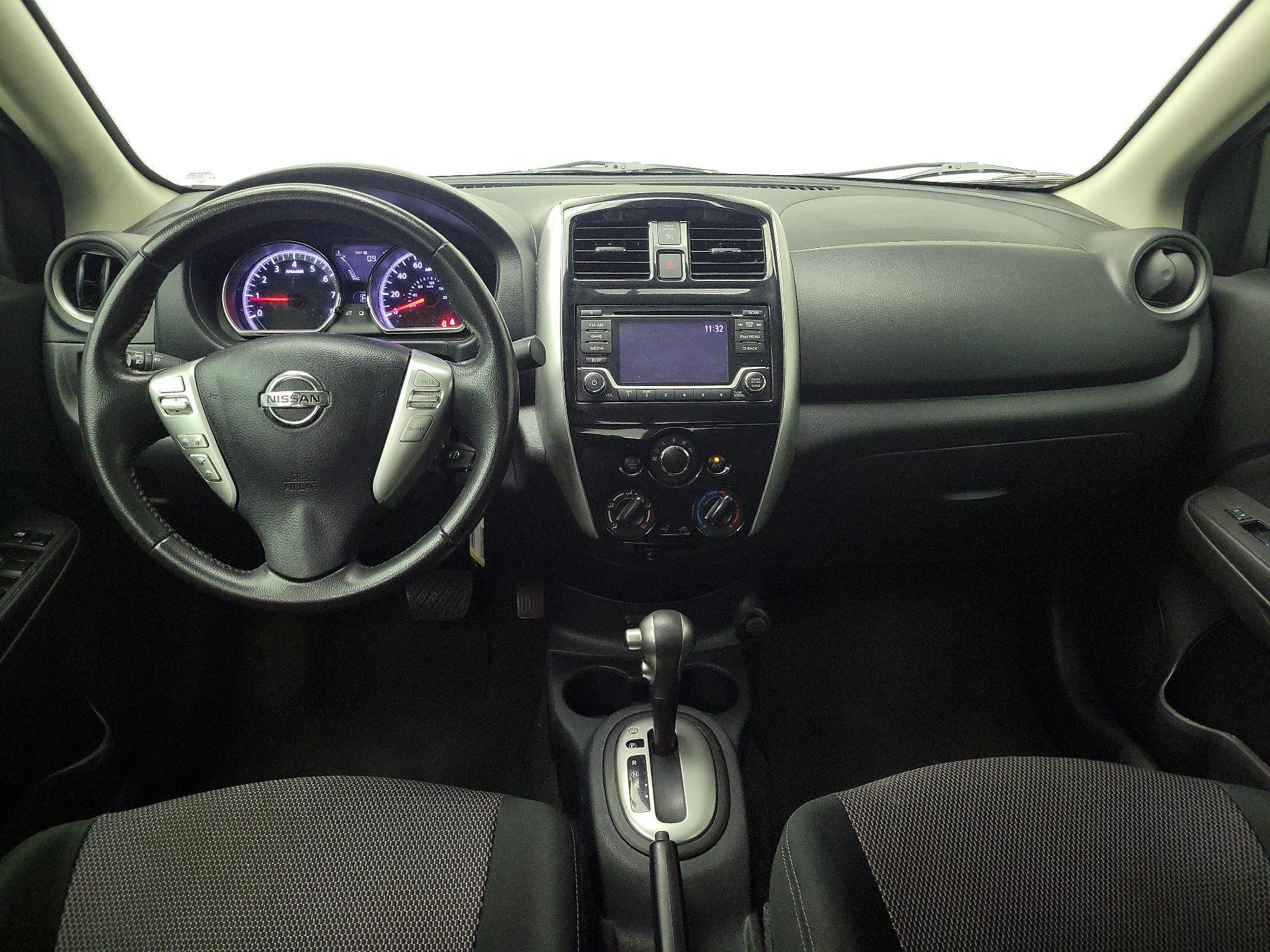 Thumbnail: 2018 Nissan Versa - 9