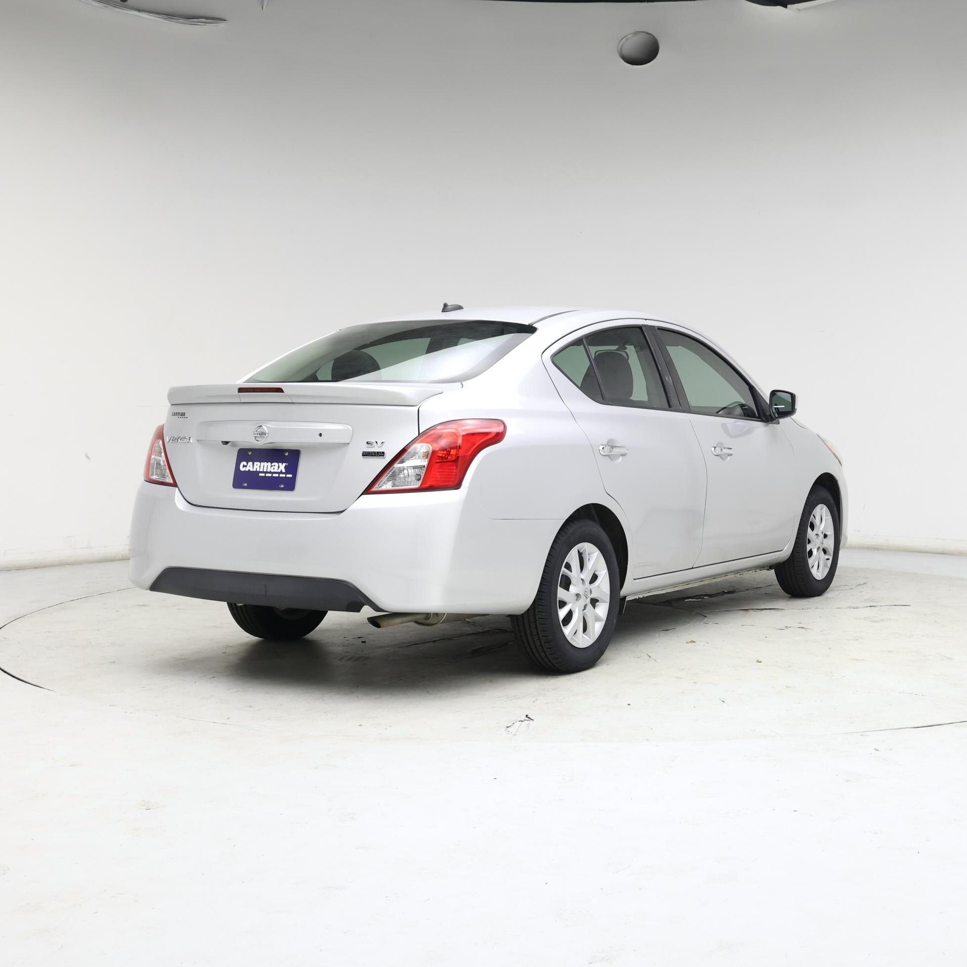Thumbnail: 2018 Nissan Versa - 8