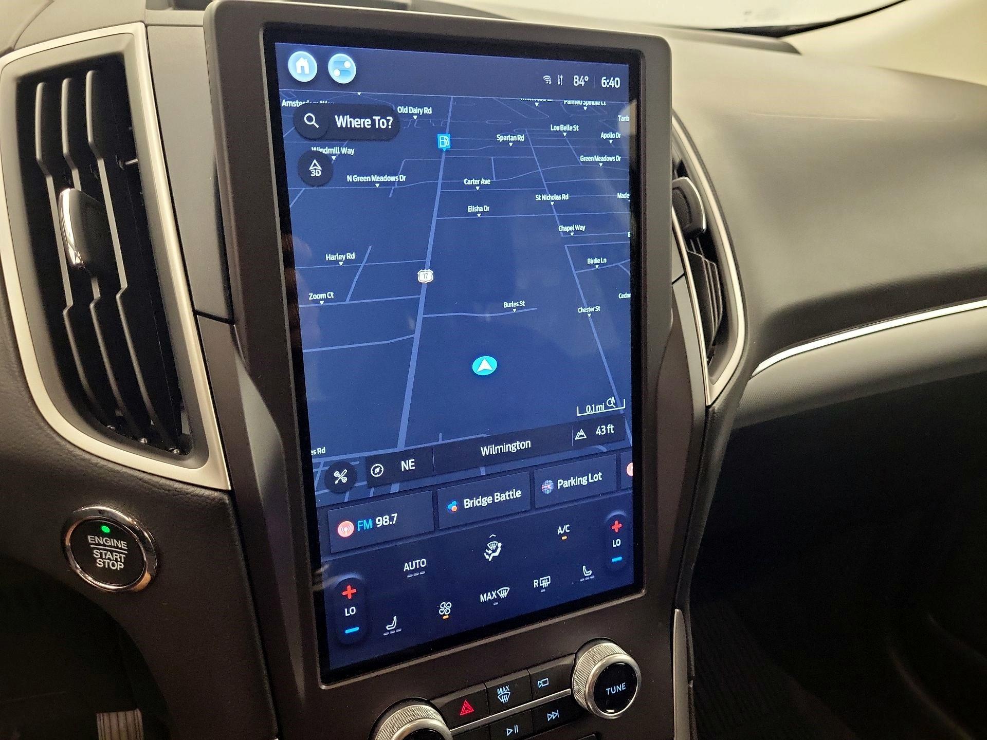 Thumbnail: 2021 Ford Edge - 12