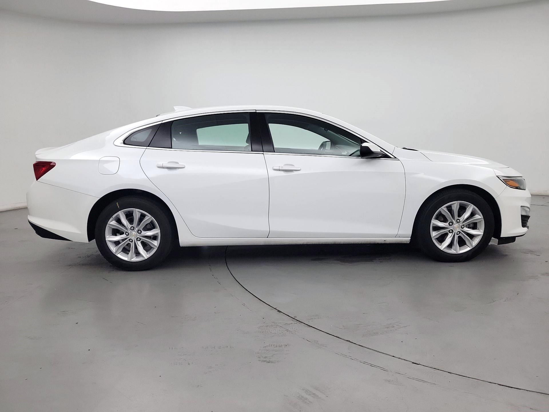 Thumbnail: 2023 Chevrolet Malibu - 4