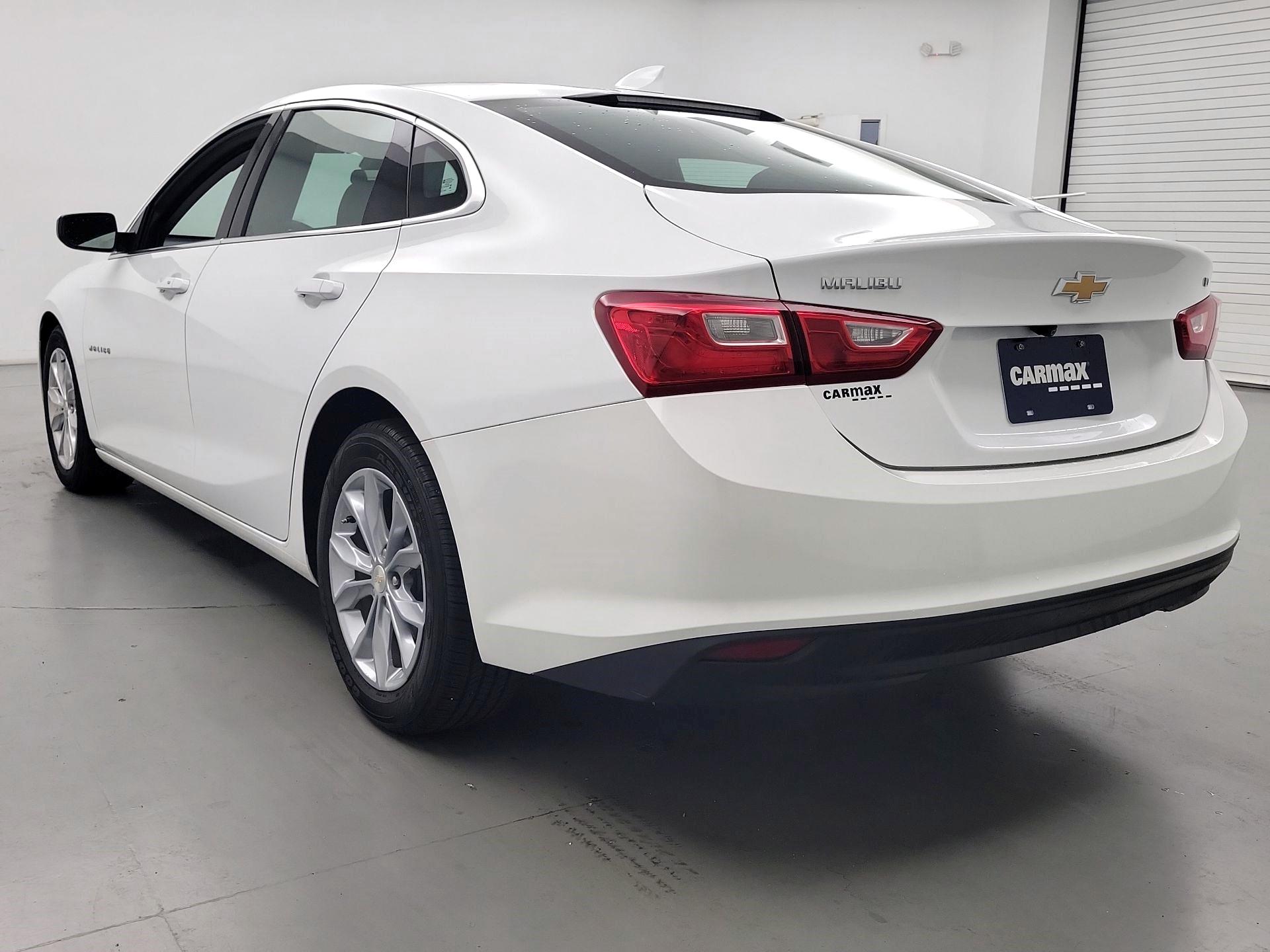 Thumbnail: 2023 Chevrolet Malibu - 7