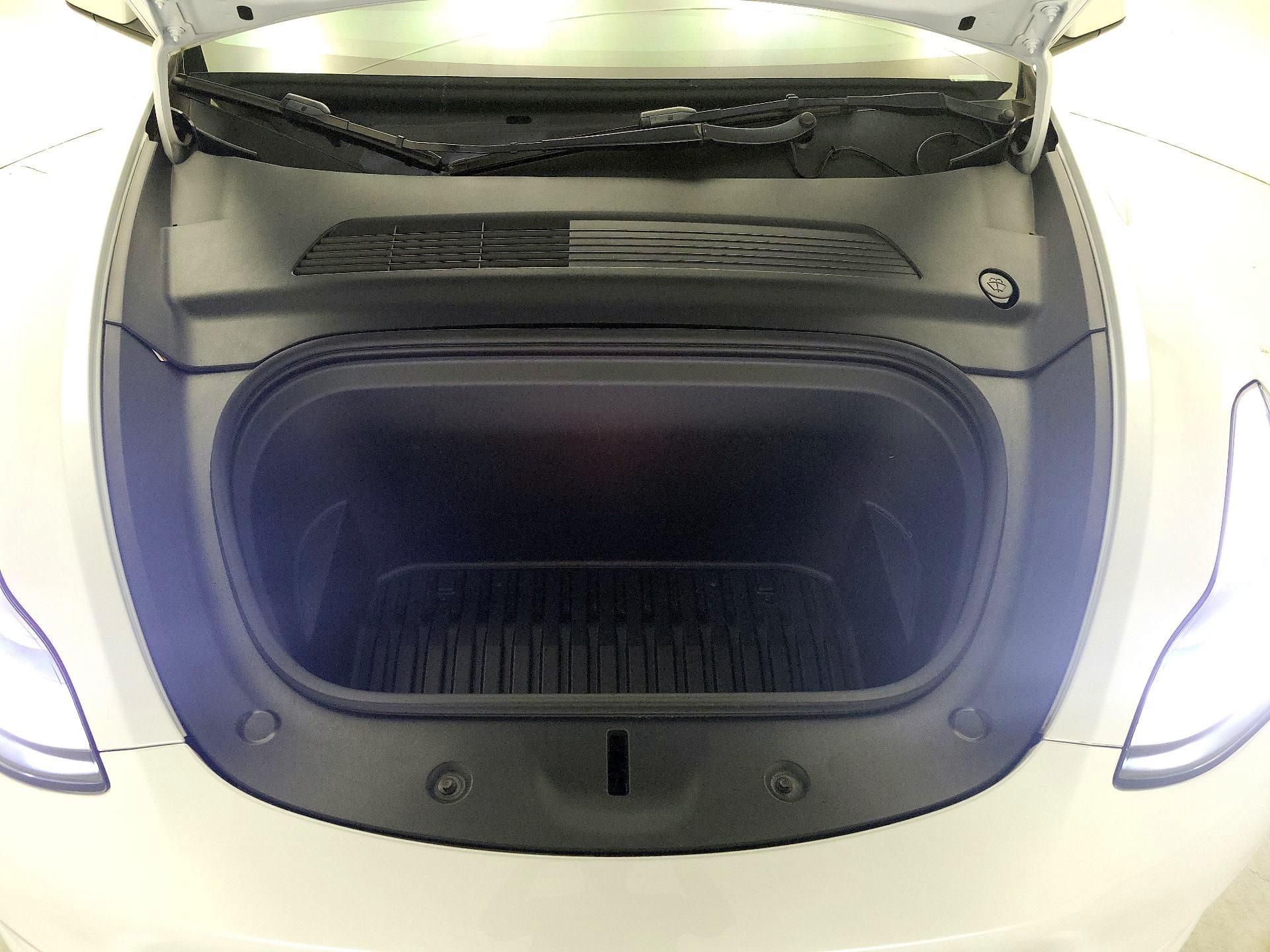 Thumbnail: 2021 Tesla Model Y - 20